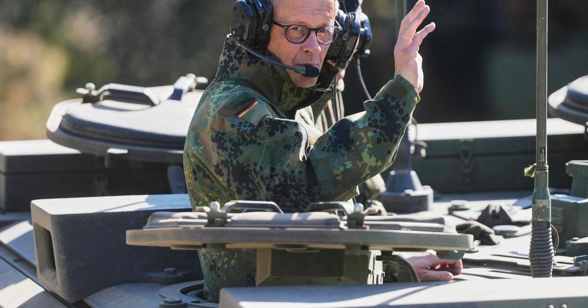 Politiker-Ranking: Friedrich Merz gibt rote Laterne ab - AfD behauptet Spitze