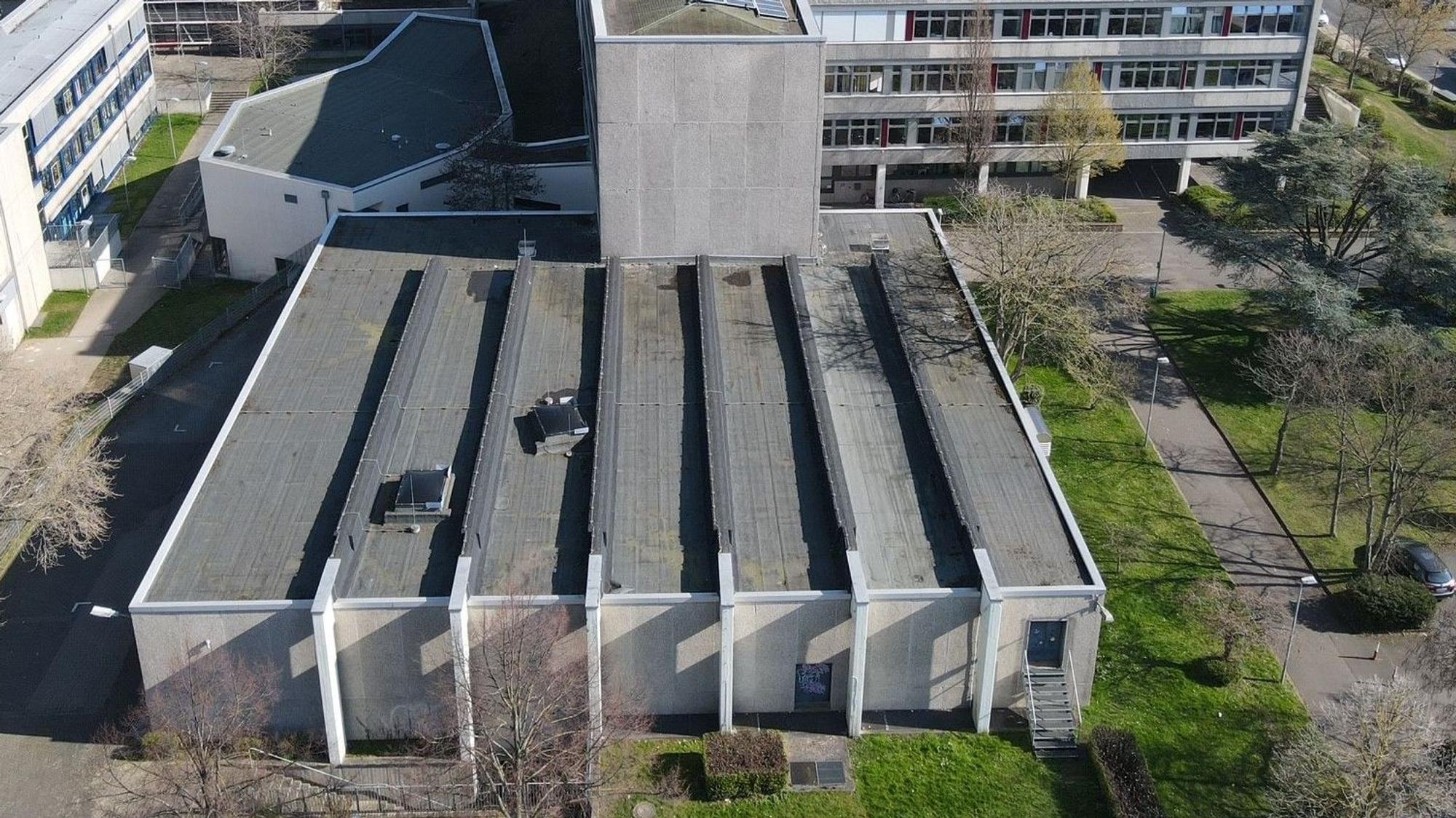 Das Luftbild zeigt das Euskirchener Stadttheater.