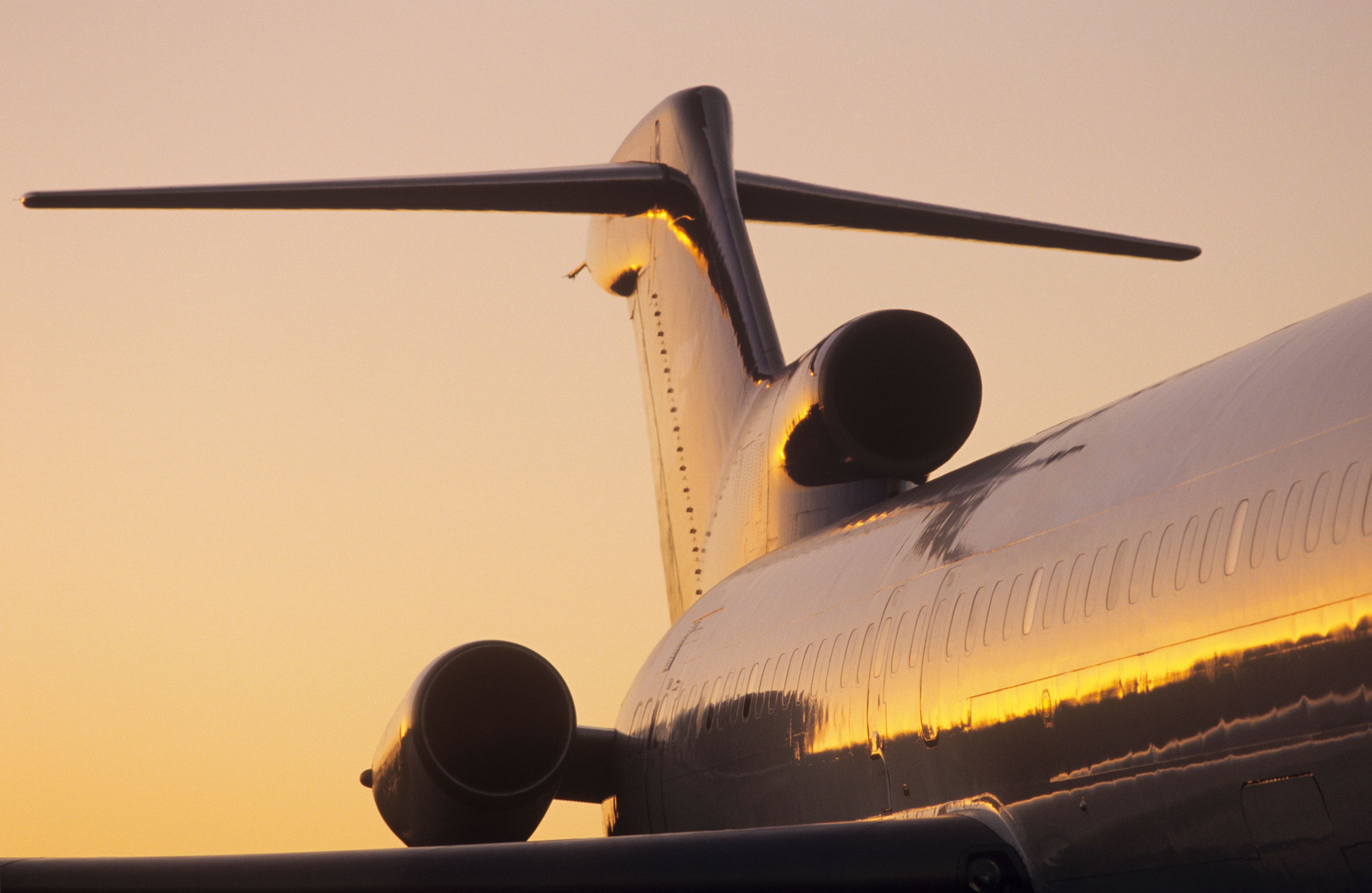 Eine Boeing 727 am Morgen.