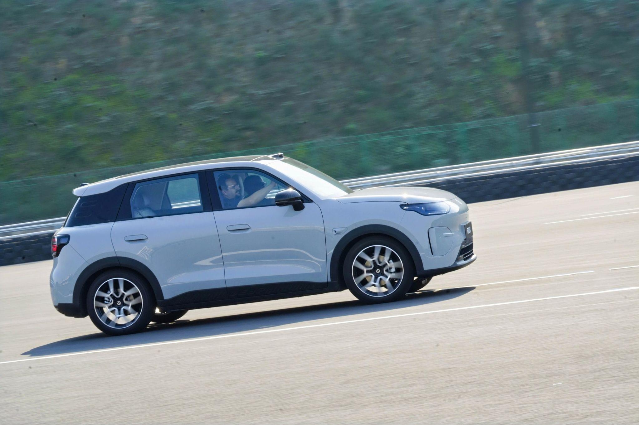 VW-Schock: China-Stromer für unter 30.000 Euro greift deutsche ...