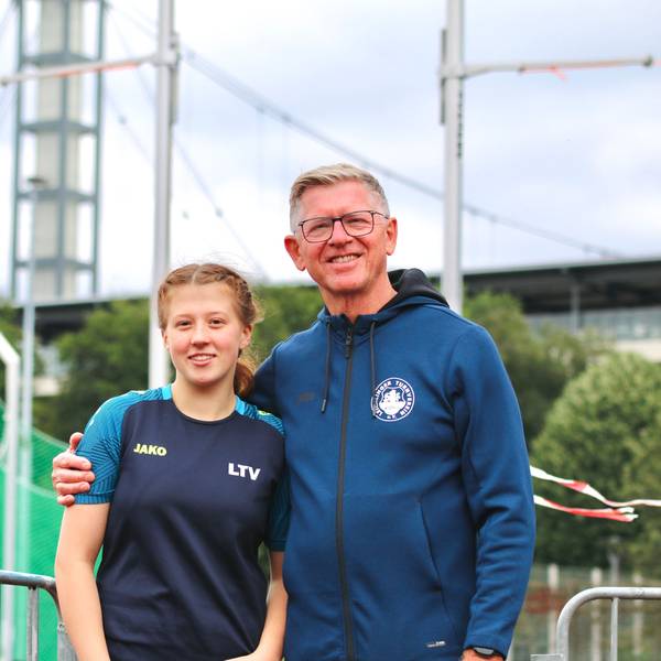 Polina Stepanchenko (l.) mit ihrem Trainer Leszek Klima.