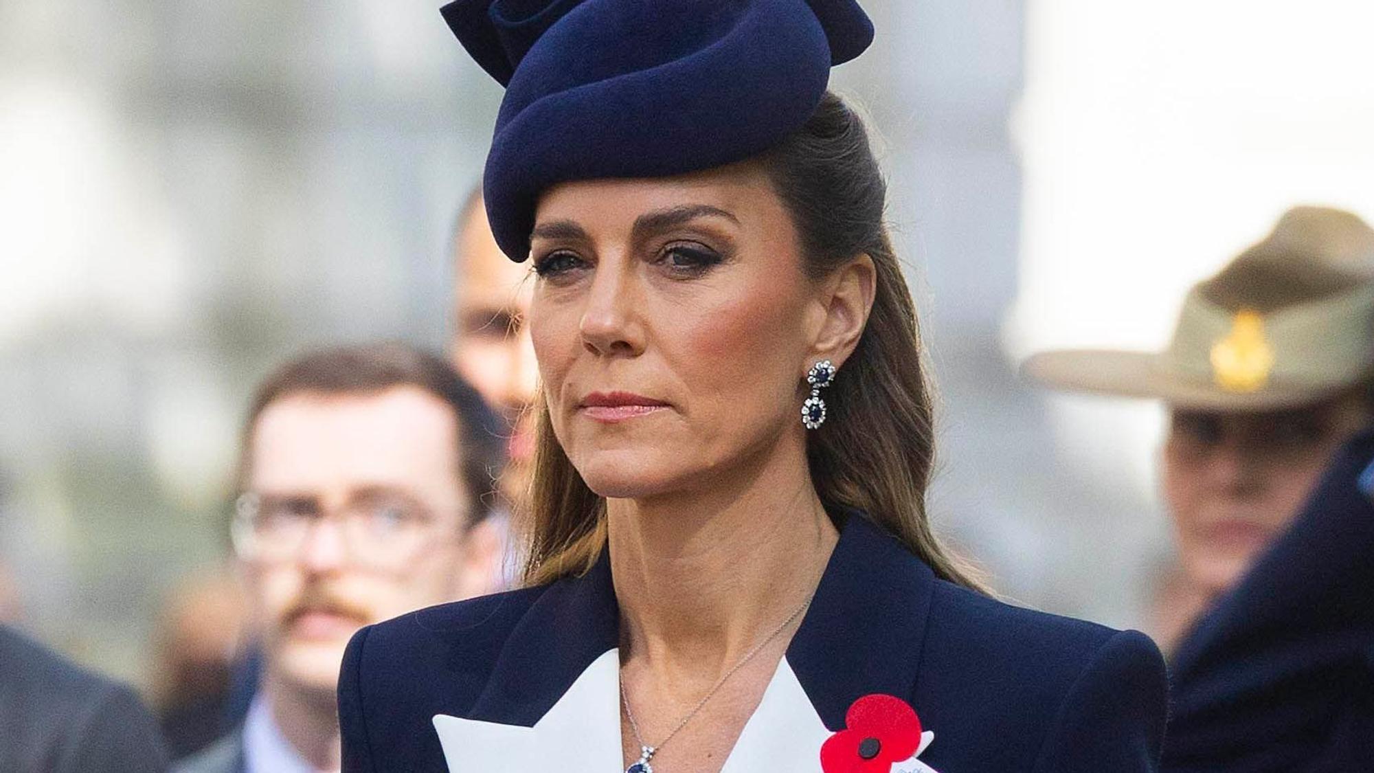 Prinzessin Kate nimmt an einer Kranzniederlegung und einer Parade zum Gedenken an den Anzac Day am Kenotaph in Whitehall im Zentrum Londons teil.
