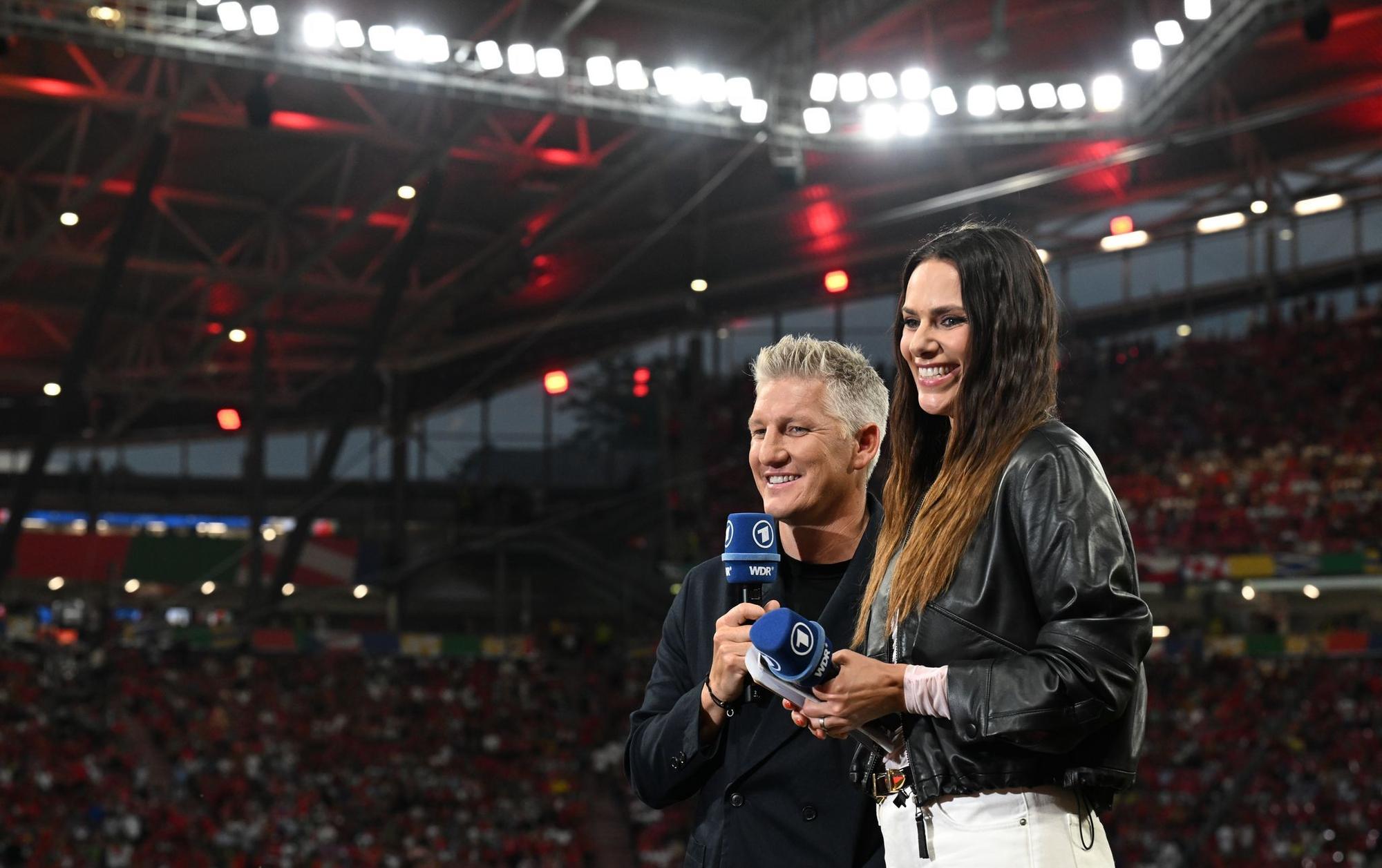 Bastian Schweinsteiger und Esther Sedlaczek