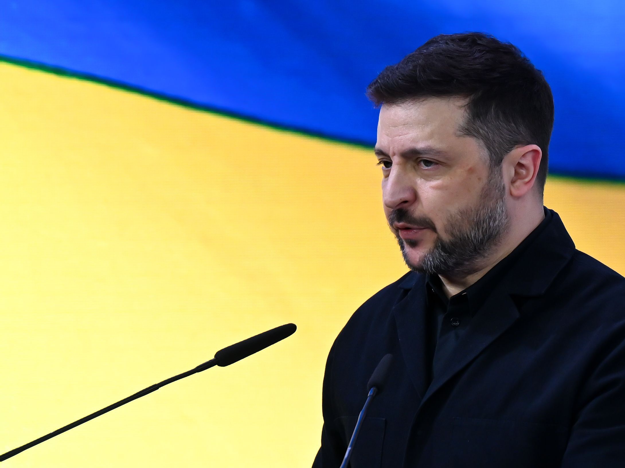Wolodymyr Selenskyj, Präsident der Ukraine, wirft Russland vor, die Waffenruhe zu ignorieren (Archivbild)