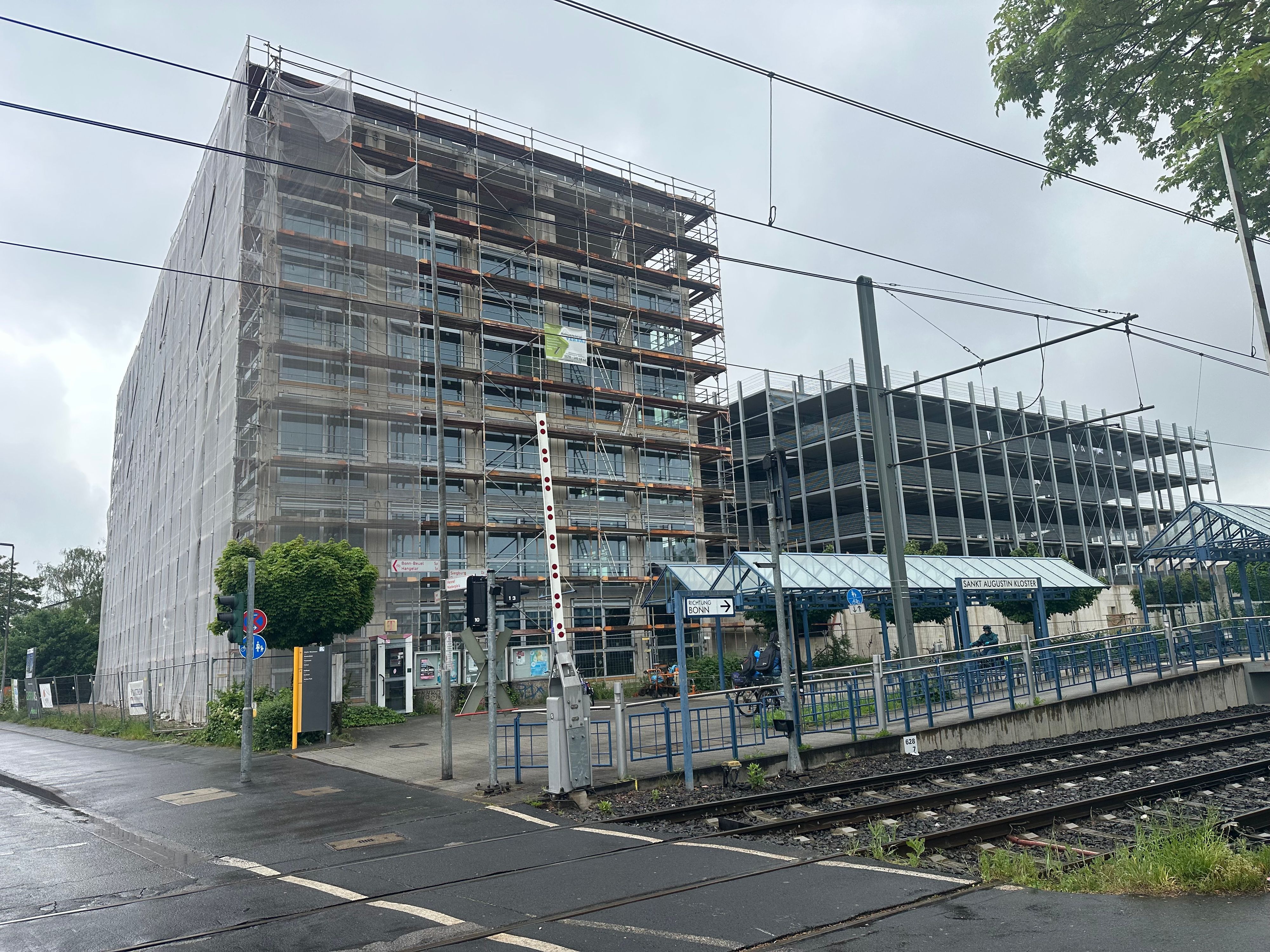 Schon gut ist zu erkennen, wie der Bechtle-Neubau in Sankt Augustin später auf den Betrachter wirkt.