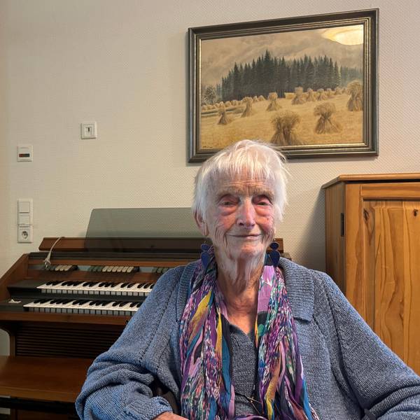 Dr. Elisabeth Stiefel
