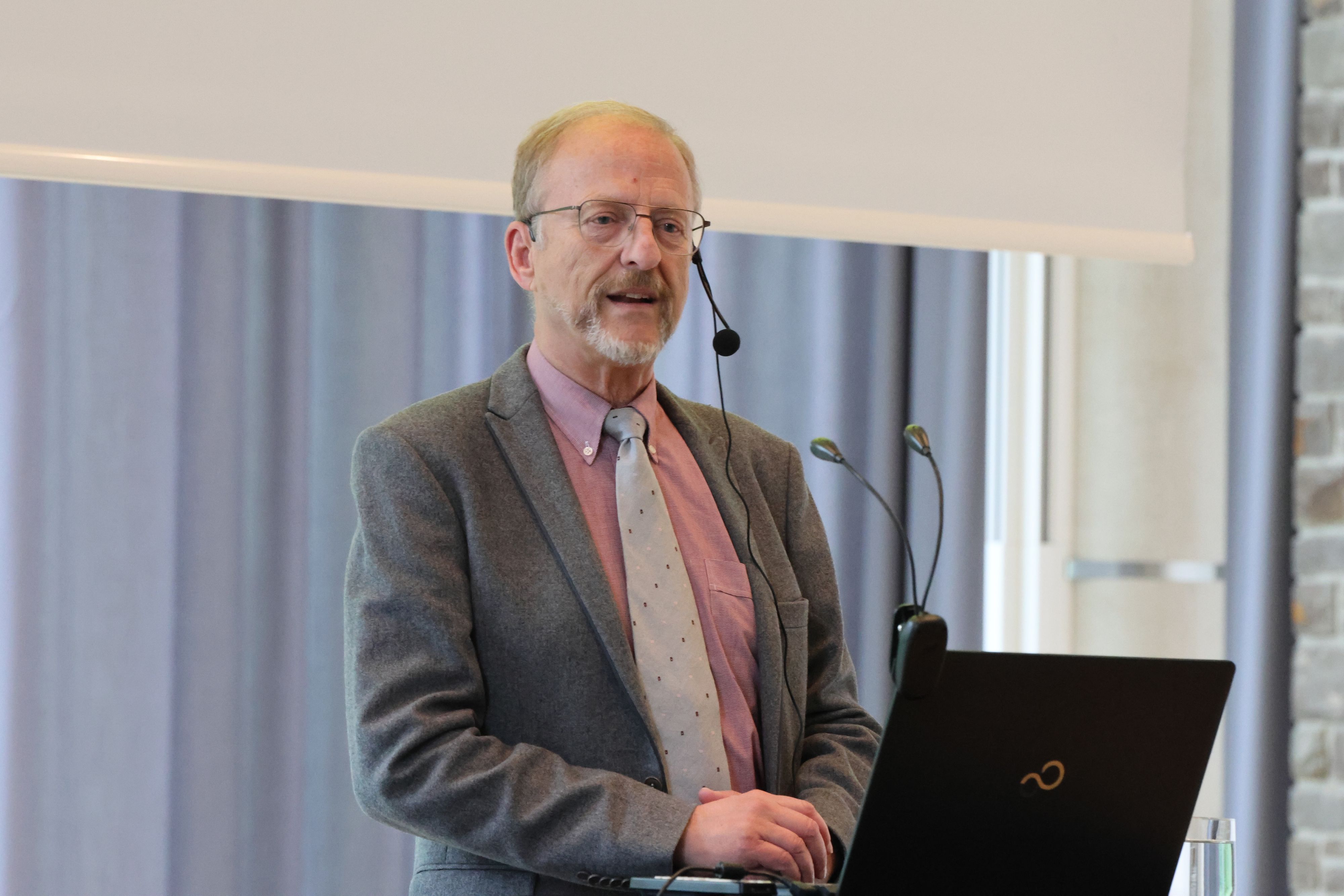 Professor Markus Walz sprach im Schloss.