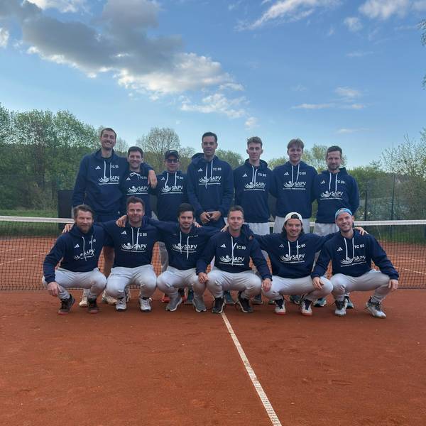 Gruppenfoto einer Tennis-Mannschaft