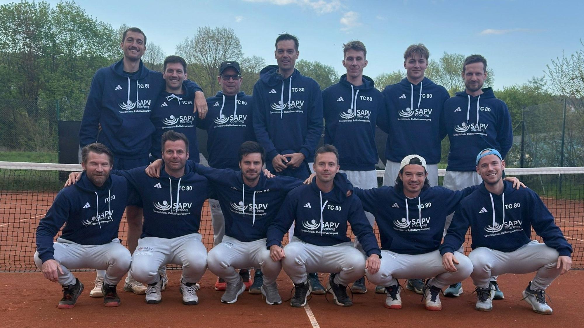 Gruppenfoto einer Tennis-Mannschaft
