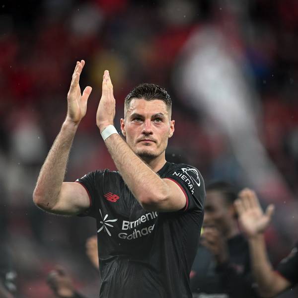 ARCHIV - 02.05.2026, Nordrhein-Westfalen, Leverkusen: Fußball, Männer: Bundesliga, Bayer Leverkusen - RB Leipzig, 32. Spieltag, BayArena. Patrik Schick (Bayer 04 Leverkusen) feiert den Sieg. (Archivbild) (zu dpa: «Undav oder Schick? Wer trifft im Duell der Torjäger?») Foto: Fabian Strauch/dpa +++ dpa-Bildfunk +++