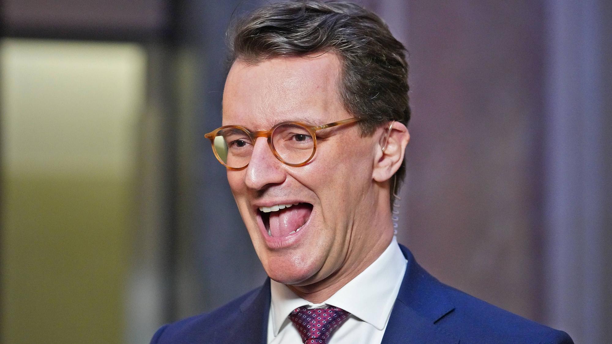 Hendrik Wüst (CDU,) ist Ministerpräsident von Nordrhein-Westfalen.