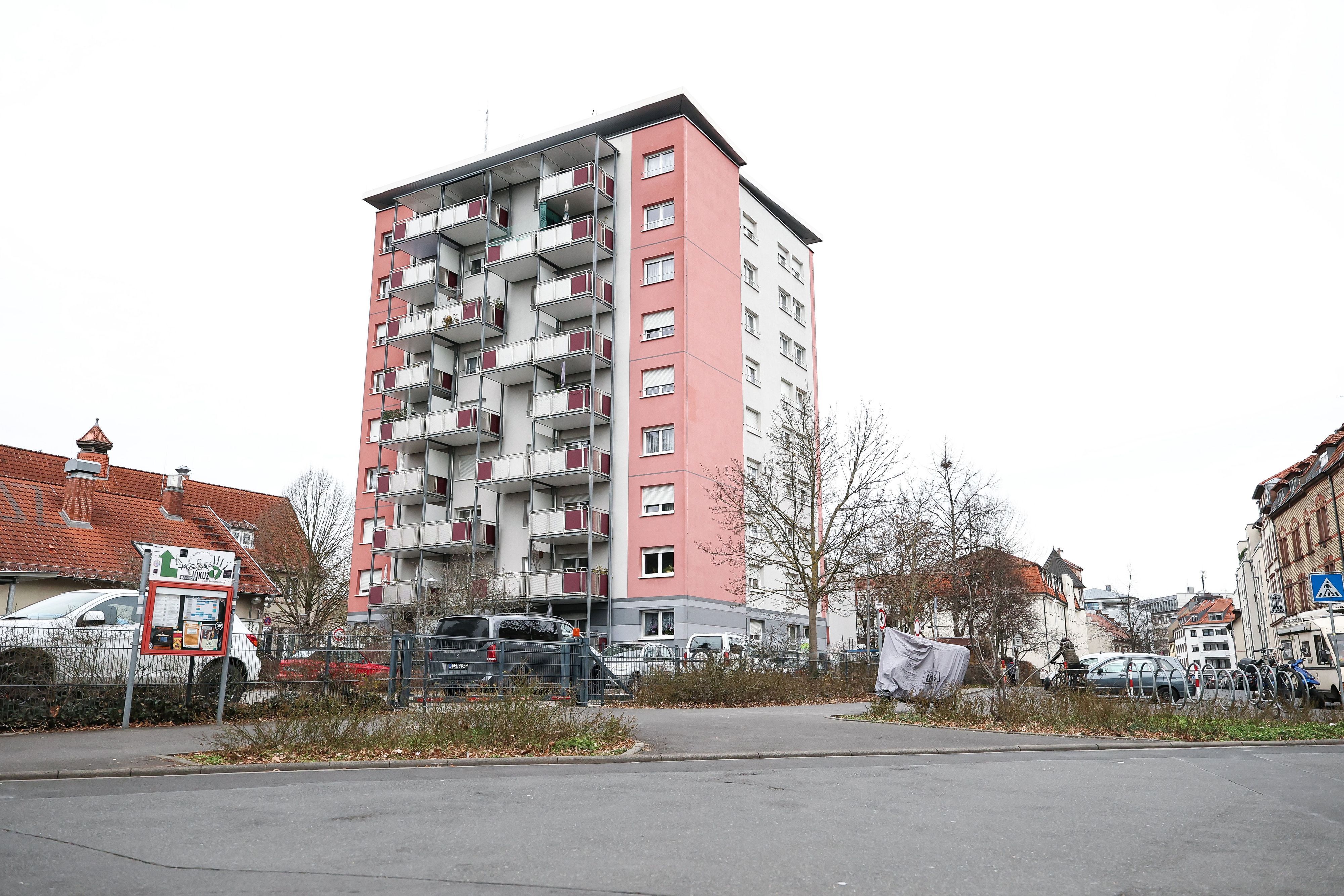 Das ehemalige Schwesternwohnheim in der Lamprechtstraße - am 30. Juni 1984 wurde Maria Köhler im fünften Stock getötet.