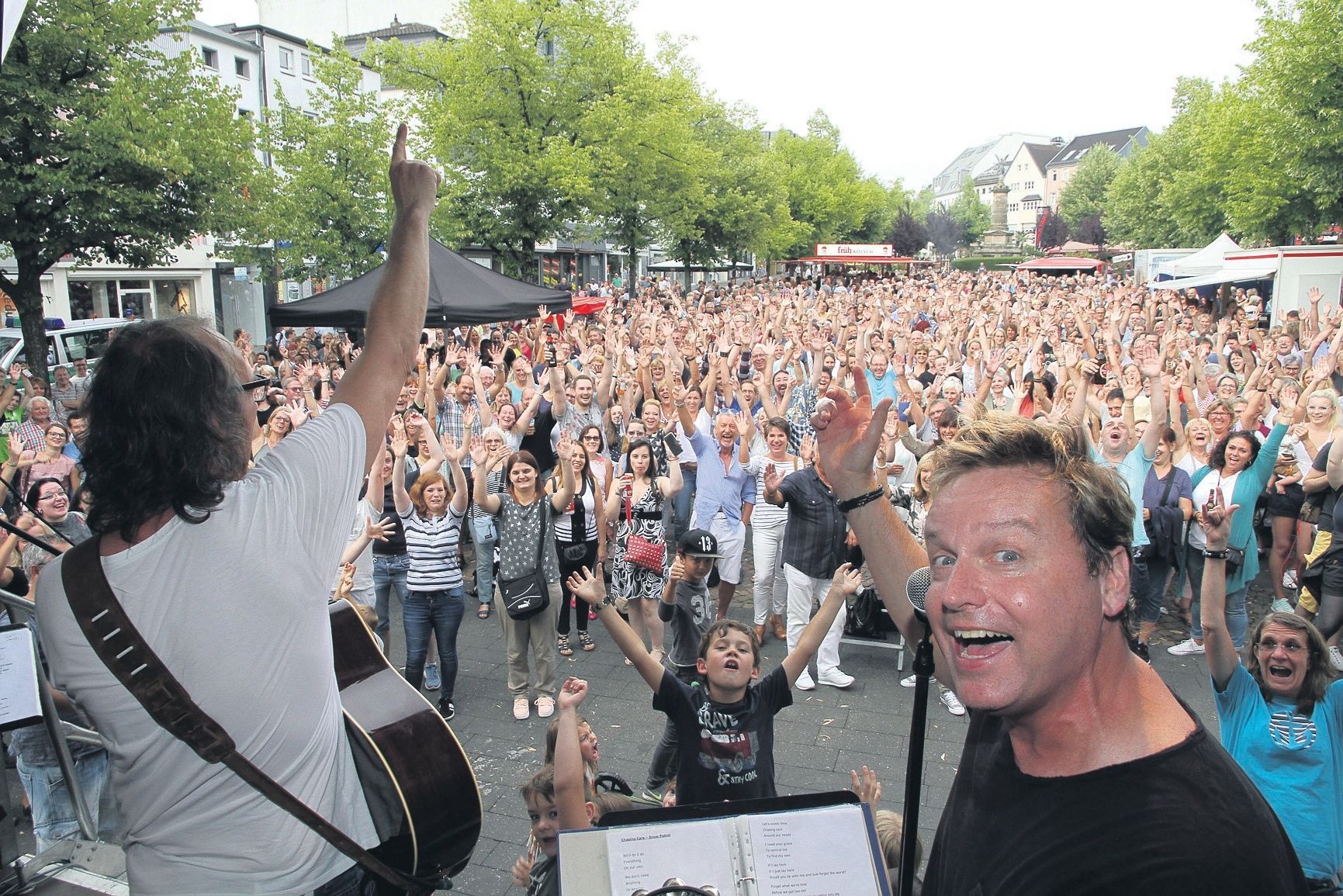 Lustige Musikanten, Konzert auf dem Siegburger Markt , Sänger Mirko Bäumer