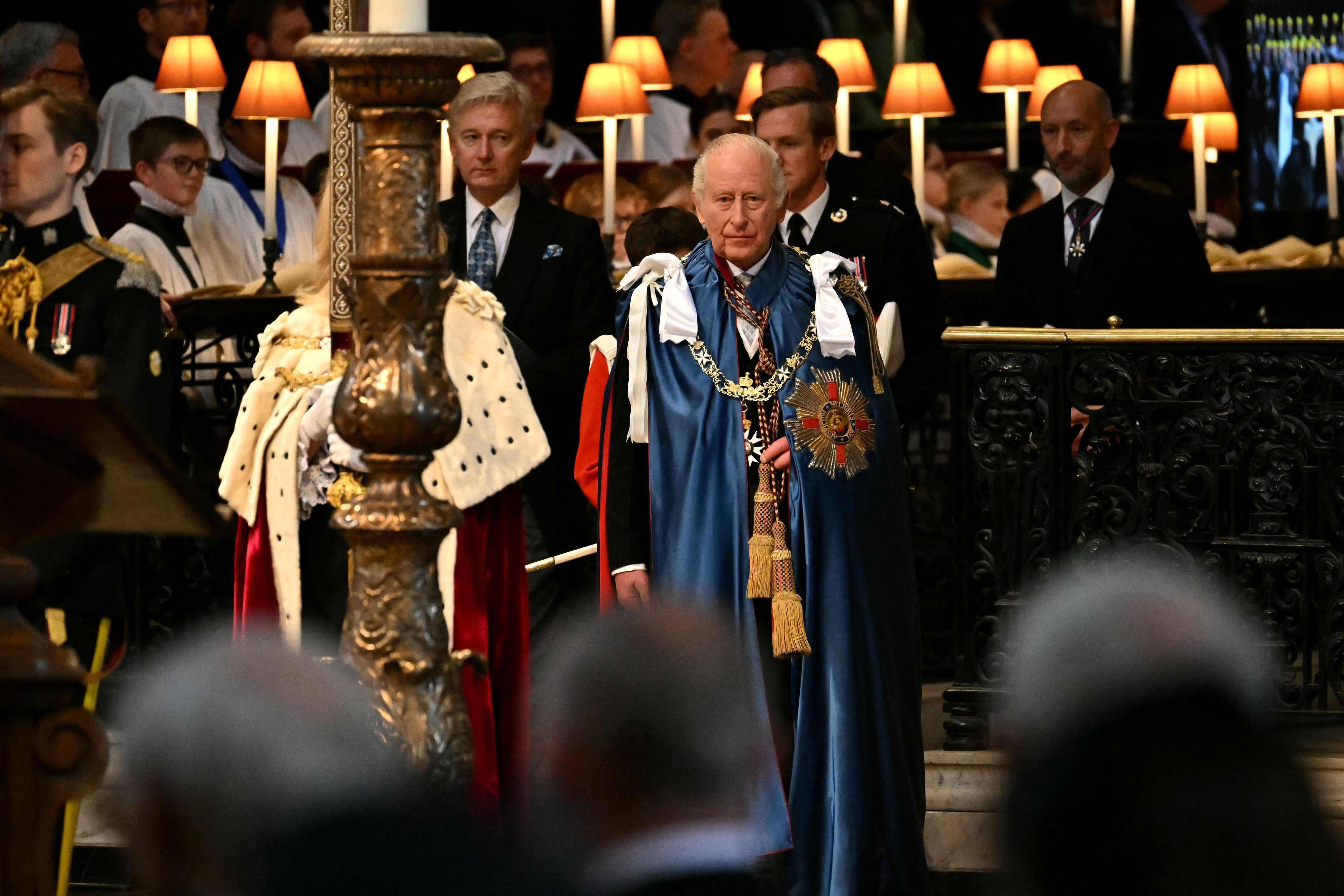 König Charles III. nimmt an der Verleihung des St.-Michael-und-St.-Georgs-Ordens in der St.-Paul's-Kathedrale teil.