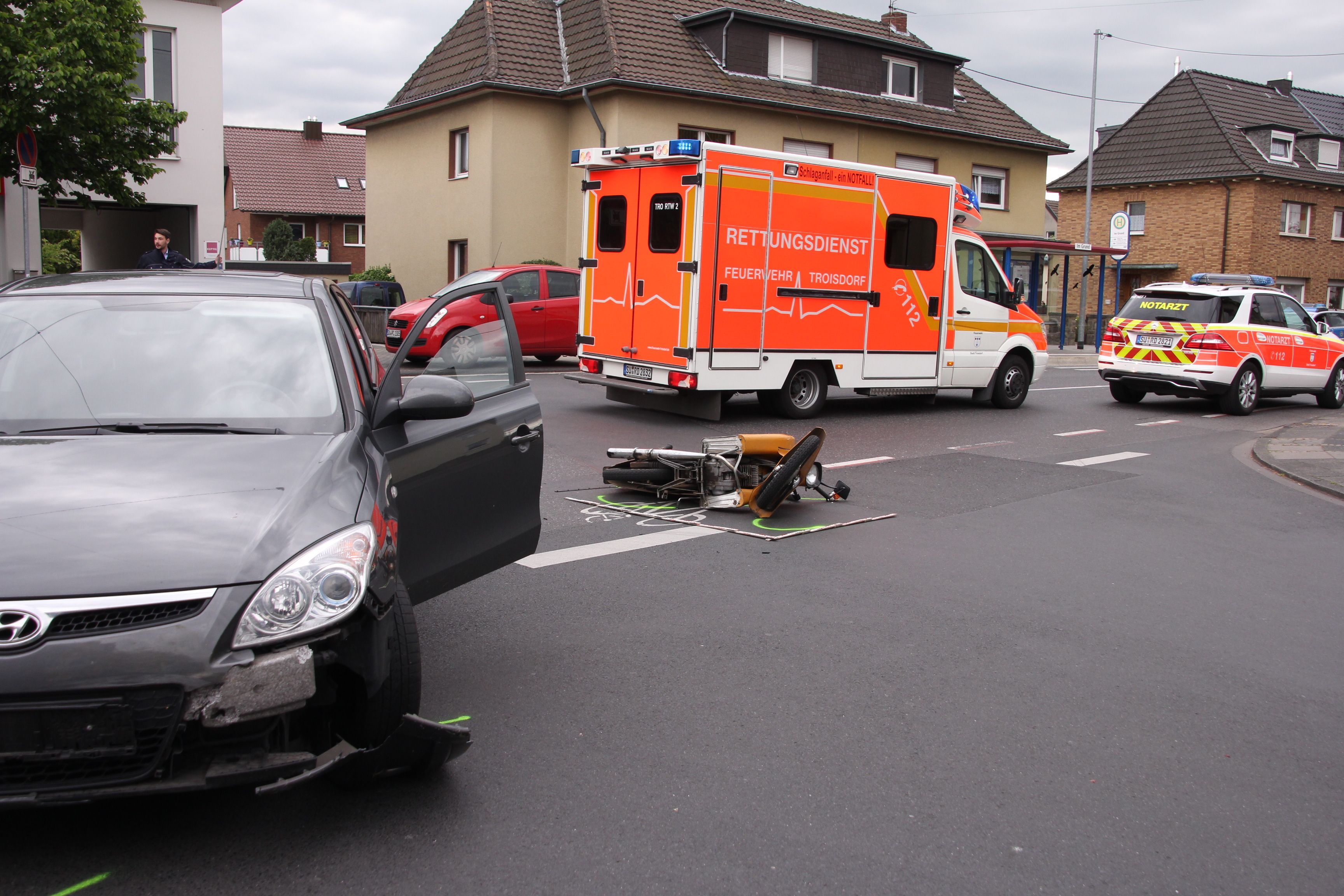 Unfälle mit Kleinkrafträdern enden oft mit schweren Verletzungen.