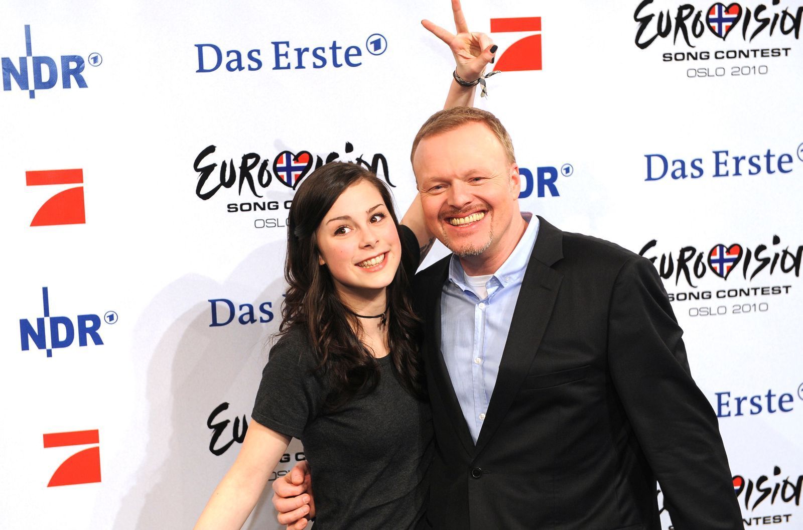Stefan Raab als „Ralph Siegel 2.0“: Raab führte Lena Meyer-Landrut 2010 zum zweiten deutschen ESC-Sieg in Oslo. (Bild: HR/NDR/ProSieben/Willi Weber)