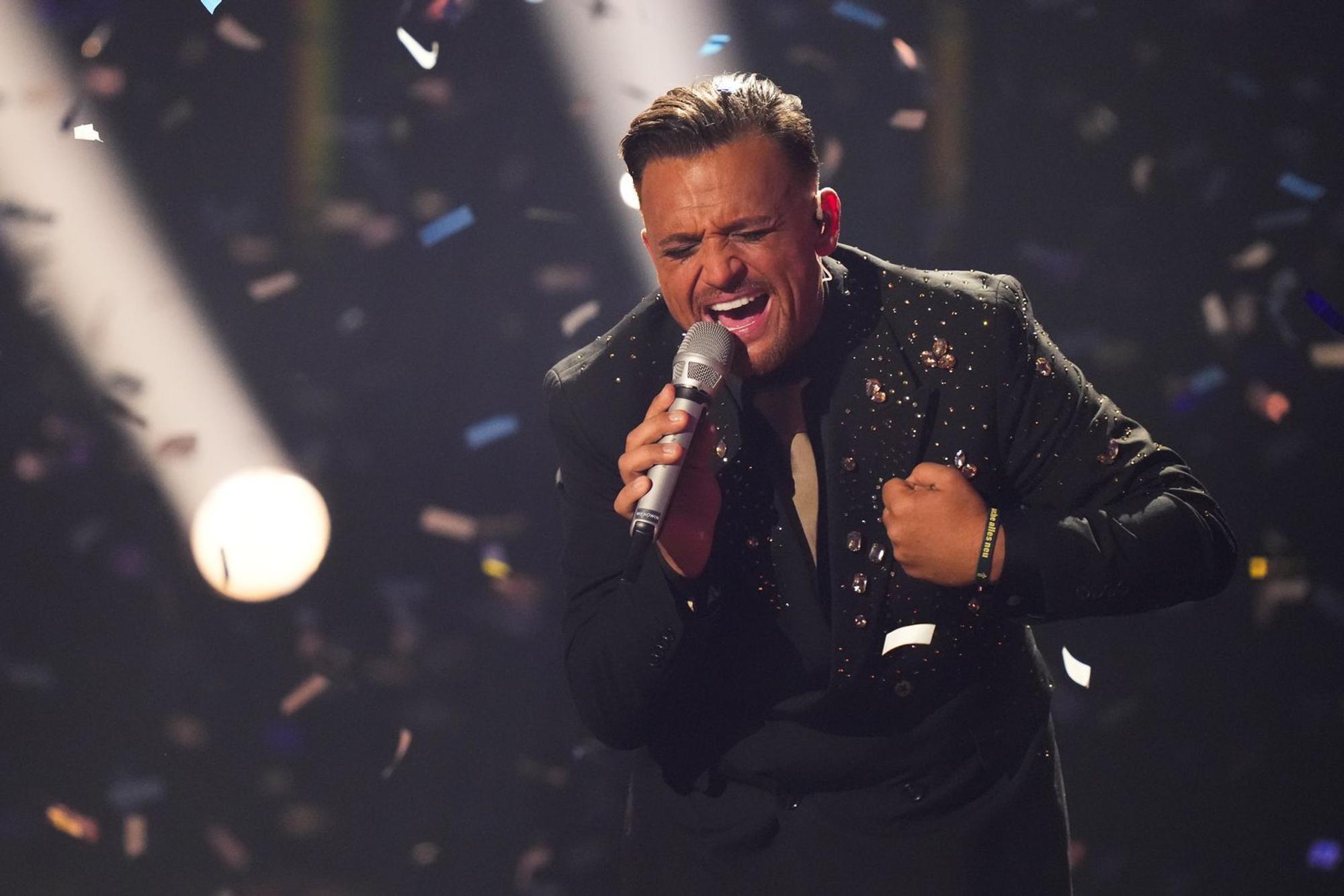 Geschafft: Menowin Fröhlichs Superstar-Traum wurde wahr! (Bild: 2026 Getty Images/Pau Barrena)