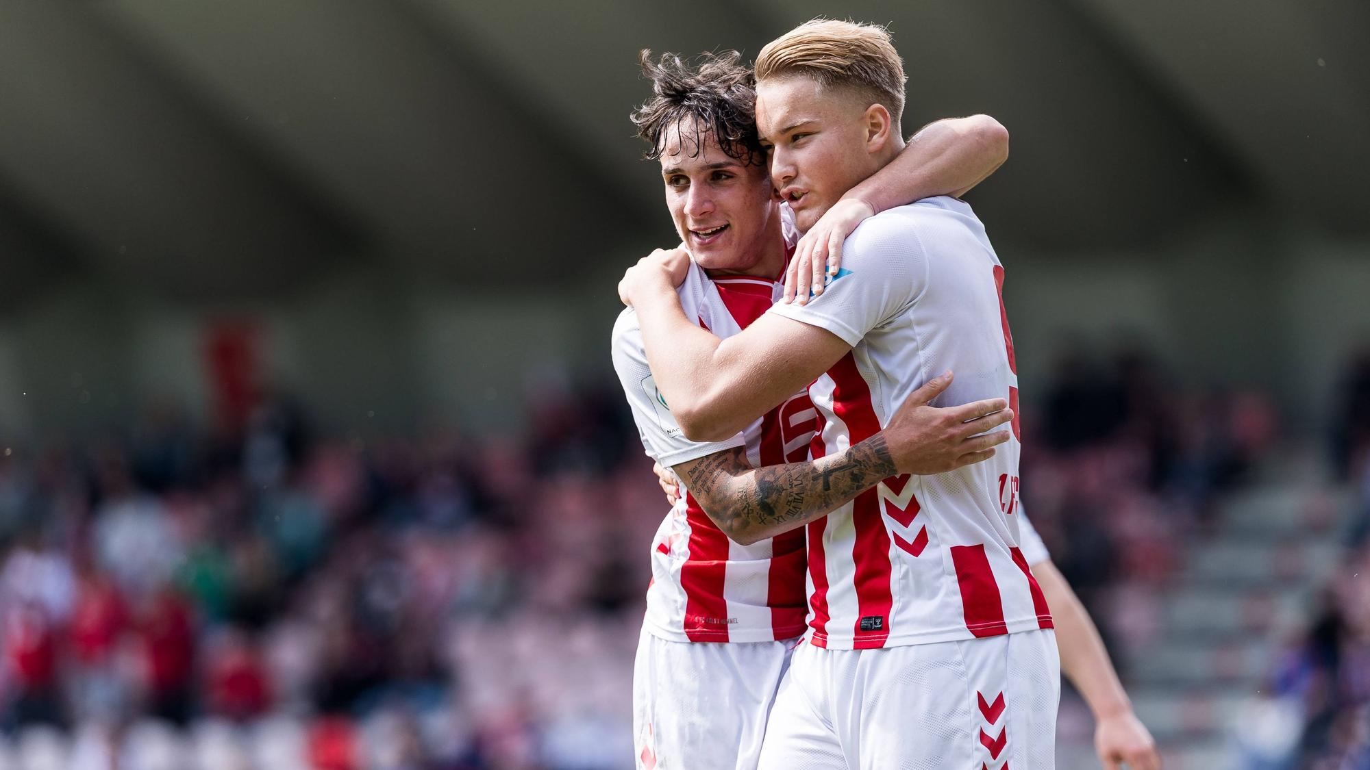 U 19 DFB-Nachwuchsliga Viertelfinale, 1. FC Köln - 1. FC Heidenheim 1846 10.05.2026 Jubel zum 1:0 durch Fynn Schenten 1. FC Köln, 9, Tor, Torjubel U 19 DFB-Nachwuchsliga Viertelfinale, 1. FC Köln - 1. FC Heidenheim 1846, Köln, Franz-Kremer-Stadion am 10.05.2026 DFB REGULATIONS PROHIBIT ANY USE OF PHOTOGRAPHS AS IMAGE SEQUENCES AND/OR QUASI-VIDEO. *** U 19 DFB Nachwuchsliga Quarterfinal, 1 FC Köln 1 FC Heidenheim 1846 10 05 2026 Celebration for 1 0 by Fynn Schenten 1 FC Köln, 9 , Goal, Goal celebration U 19 DFB Nachwuchsliga Quarterfinal, 1 FC Köln 1 FC Heidenheim 1846, Köln, Franz Kremer Stadion am 10 05 2026 DFB REGULATIONS PROHIBIT ANY USE OF PHOTOGRAPHS AS IMAGE SEQUENCES AND OR QUASI VIDEO Copyright: xBEAUTIFULxSPORTS/Wunderlx