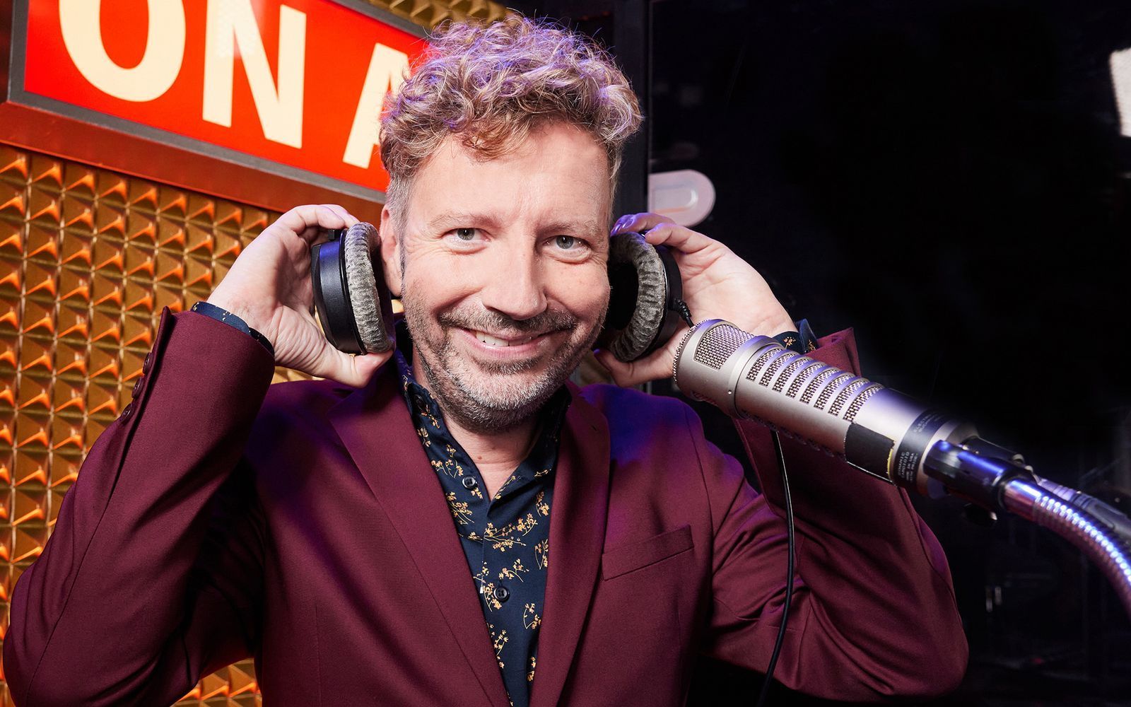 Thorsten Schorn ist seit 2024 der deutsche Moderator für den ESC. (Bild: NDR/Morris Mac Matzen)
