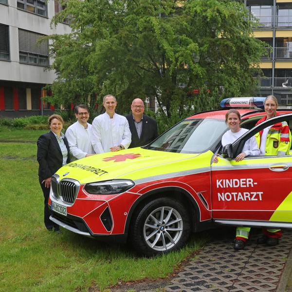Das Klinikum Leverkusen stellt sein Kindernotfallteam vor.