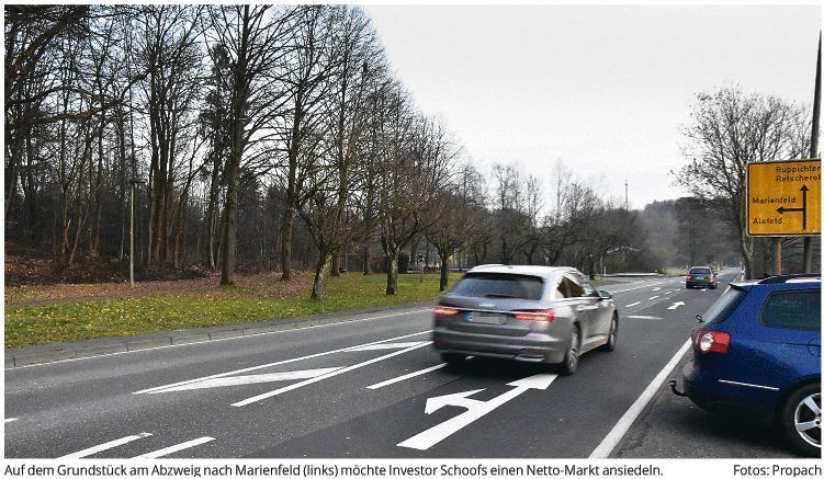 Auf der rechten Straßenseite gegenüber der Einfahrt nach Marienfeld soll der Netto-Markt gebaut werden.