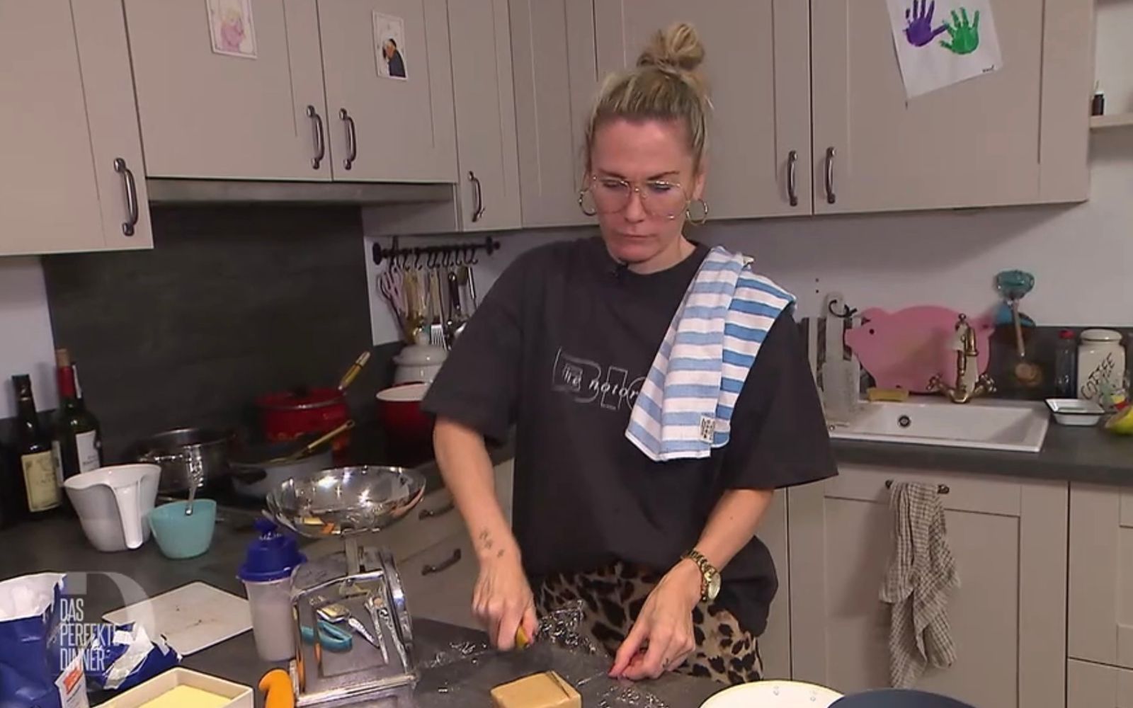 Steffi liebt es, mit regionalen Produkten zu kochen. (Bild: RTL)
