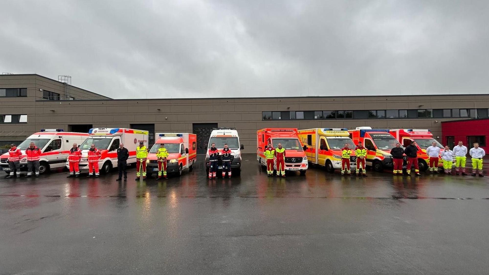 Der Patiententransport-Zug 10 des Rhein-Erft-Kreises