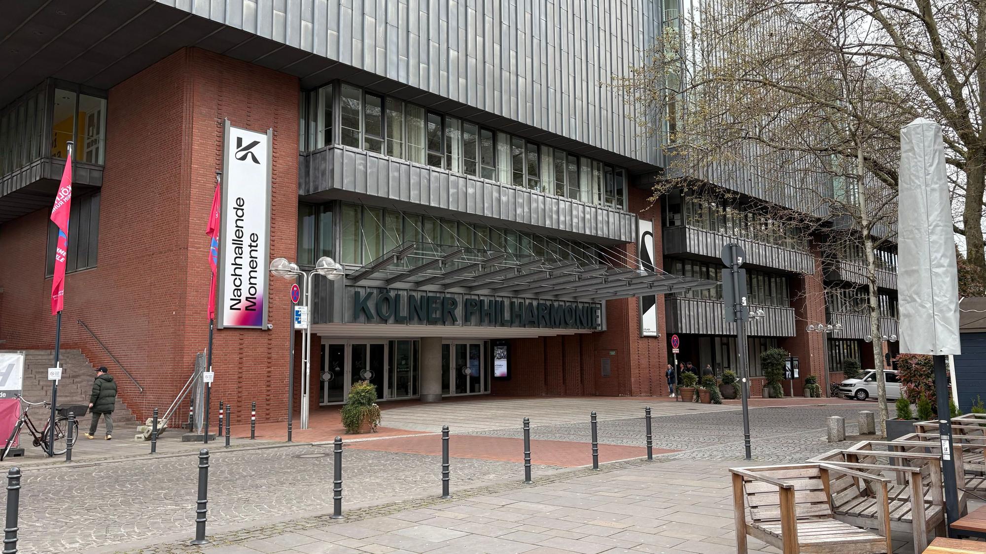 Die Philharmonie Köln von außen.