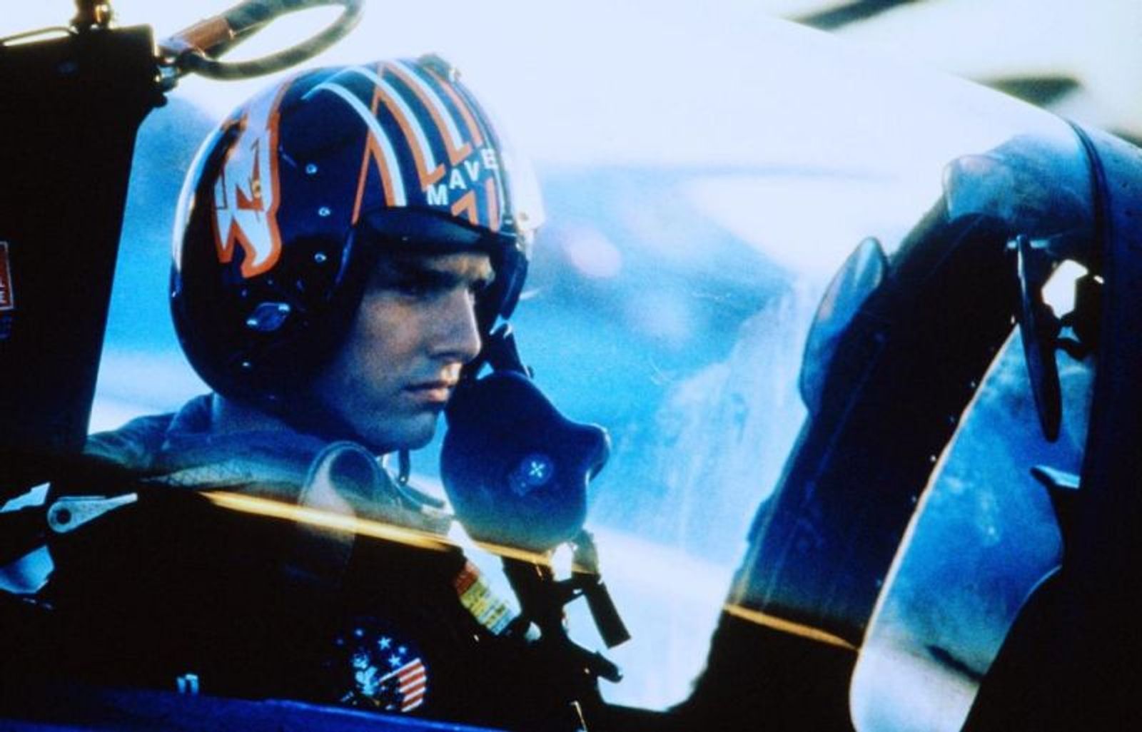 Tom Cruise spielt in „Top Gun“ Leutenant Pete Mitchell, Fliegername „Maverick“, der mächtig stolz ist, in der Elitetruppe „Top Gun“ einen F14-Kampfjet fliegen zu dürfen. (Bild: Paramount)