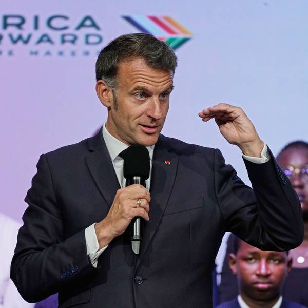 Frankreichs Präsident Emmanuel Macron spricht bei der Jugendsitzung „Africa Forward, Creation in Motion“ während des Gipfeltreffens „Africa Forward“ an der Universität von Nairobi. (Archivbild)