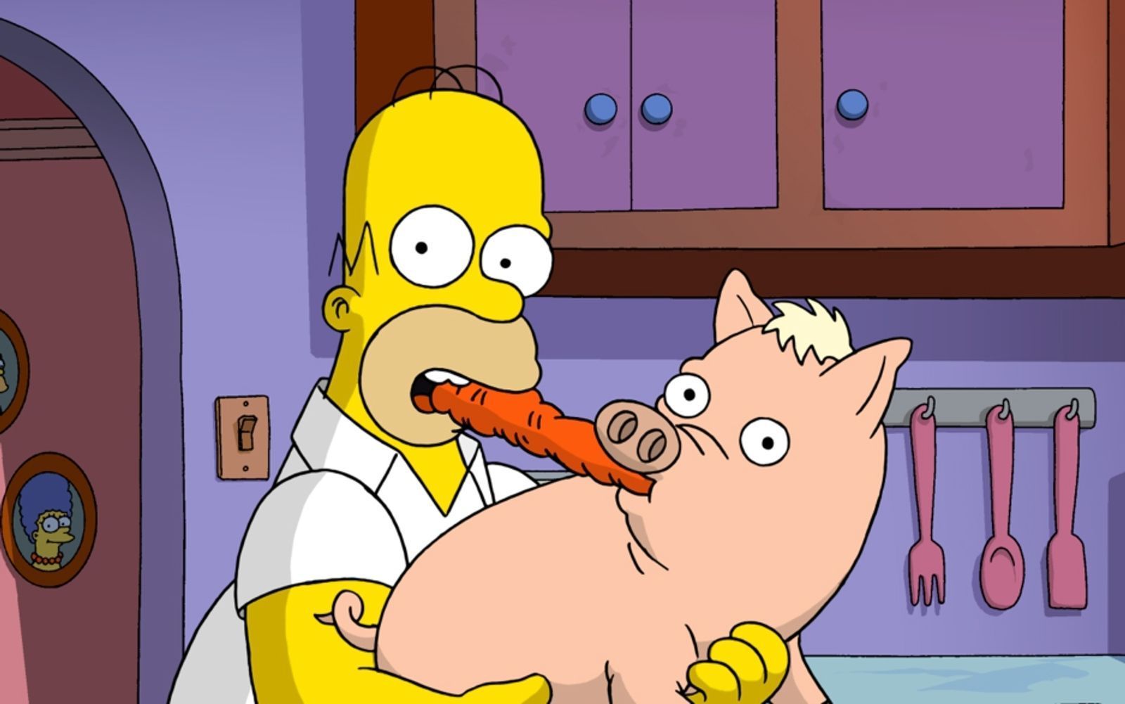 Ein kurzer Blick in Homers Führerschein während der 16. Episode in Staffel vier verrät: Das Simpsons-Oberhaupt wurde am 12. Mai 1956 geboren. (Bild: Fox)