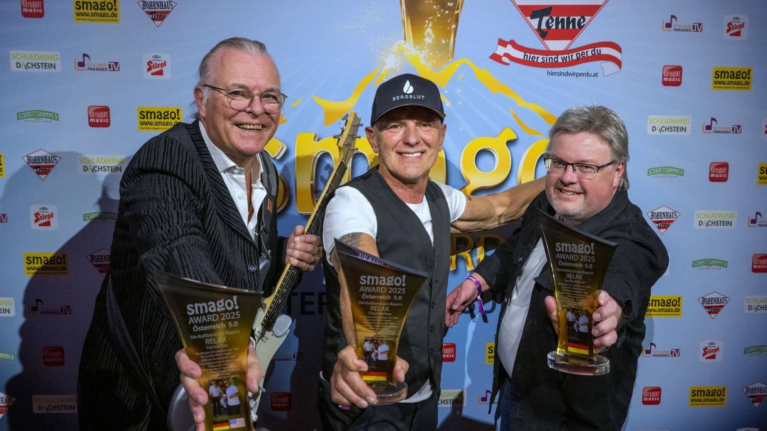 Peter Volkmann (links) von Relax, hier mit seinen ehemaligen Bandkollegen Stephan Kreissl und Sascha Eibisch, ist im Alter von 74 Jahren gestorben. (Bild: 2025 Getty Images/Kerstin Joensson)