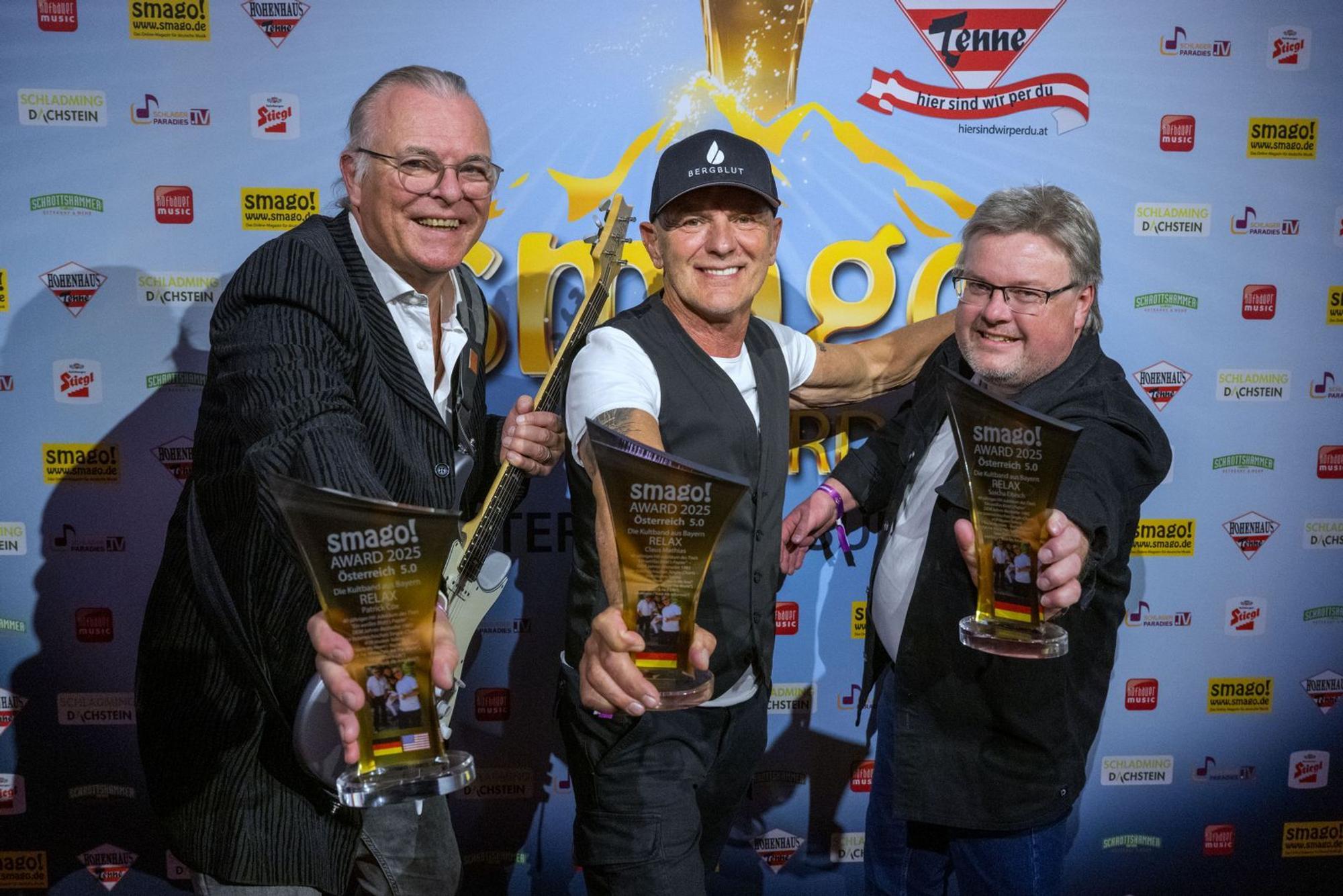Peter Volkmann (links) von Relax, hier mit seinen ehemaligen Bandkollegen Stephan Kreissl und Sascha Eibisch, ist im Alter von 74 Jahren gestorben. (Bild: 2025 Getty Images/Kerstin Joensson)
