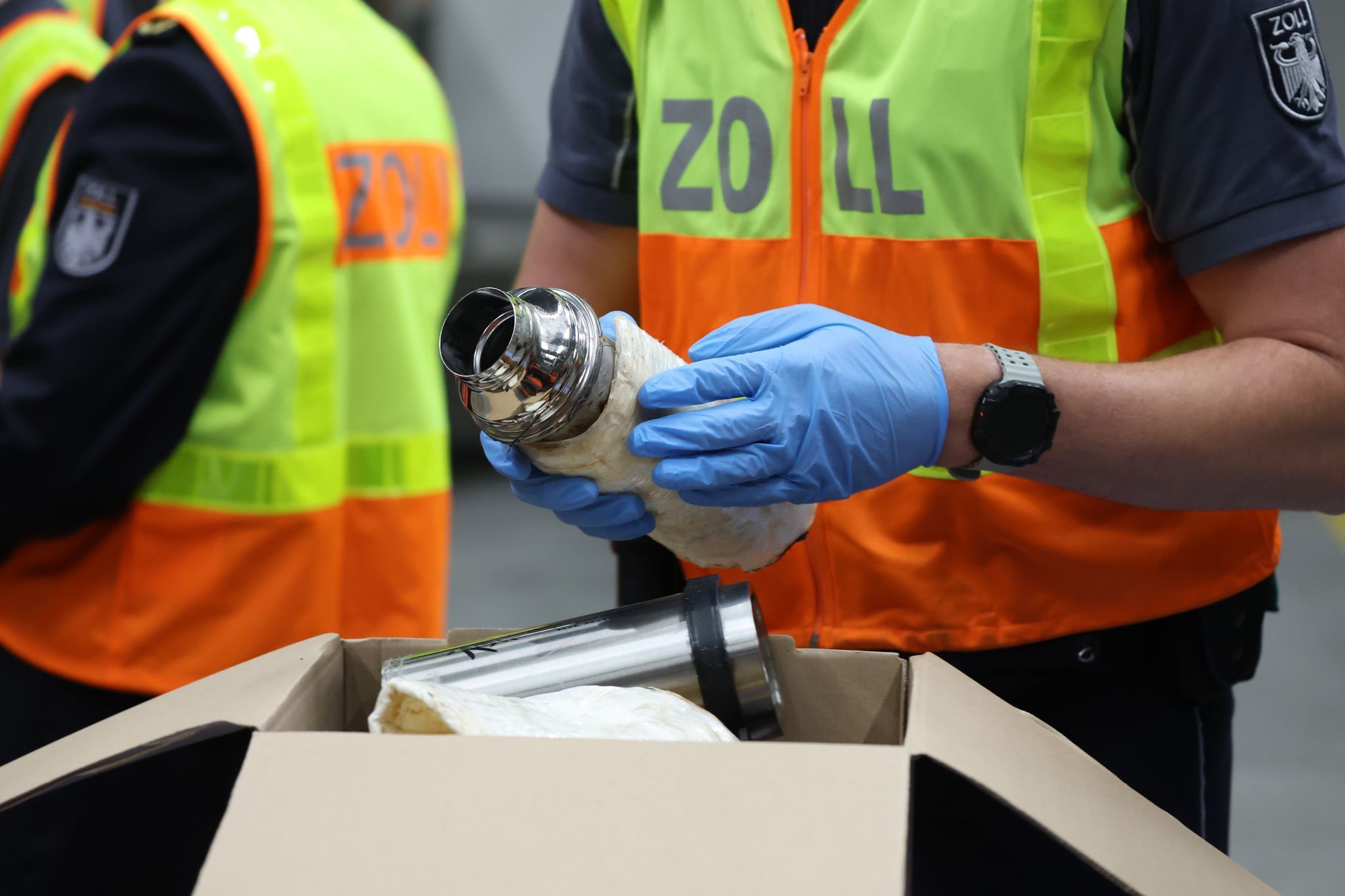 E-Commerce-Boom: Zoll fertigt deutlich mehr Sendungen ab