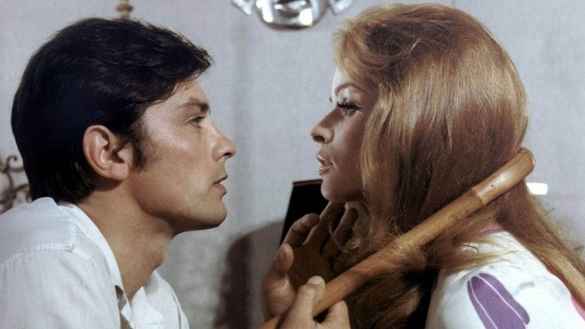 Immer mit den großen Stars vor der Kamera: 1967 spielte Senta Berger in „Mit teuflischen Grüßen“ an der Seite von Alain Delon. (Bild: Studiocanal)