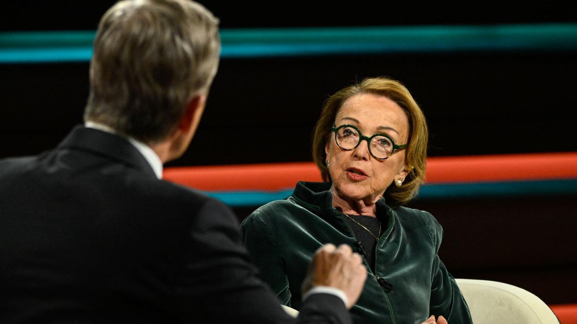 Die Holocaust-Überlebende Eva Umlauf sagte bei „Markus Lanz“, dass sie das Gefühl habe, der Antisemitismus sei wieder „salonfähig“ geworden. (Bild: ZDF / Markus Hertrich)