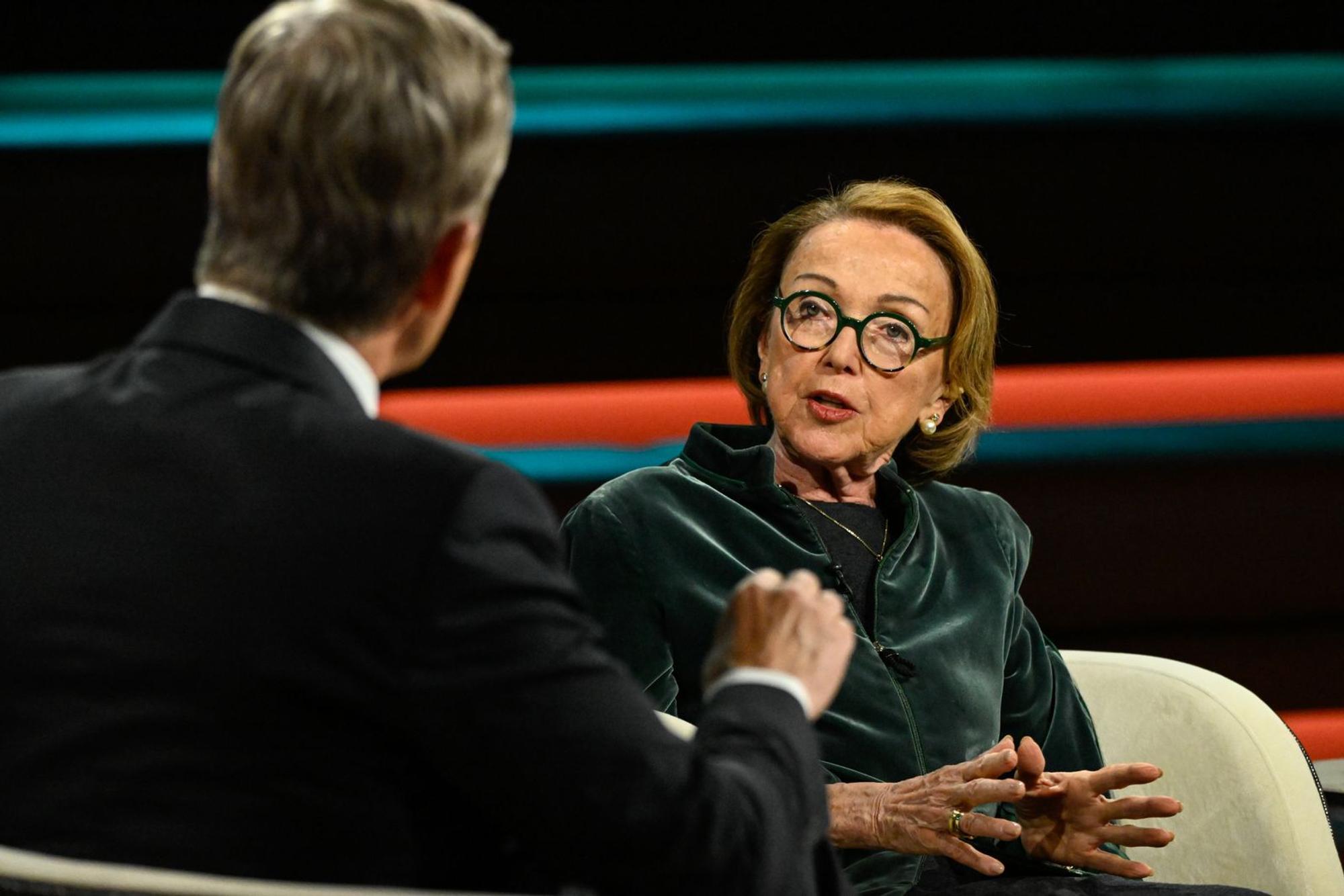 Die Holocaust-Überlebende Eva Umlauf sagte bei „Markus Lanz“, dass sie das Gefühl habe, der Antisemitismus sei wieder „salonfähig“ geworden. (Bild: ZDF / Markus Hertrich)