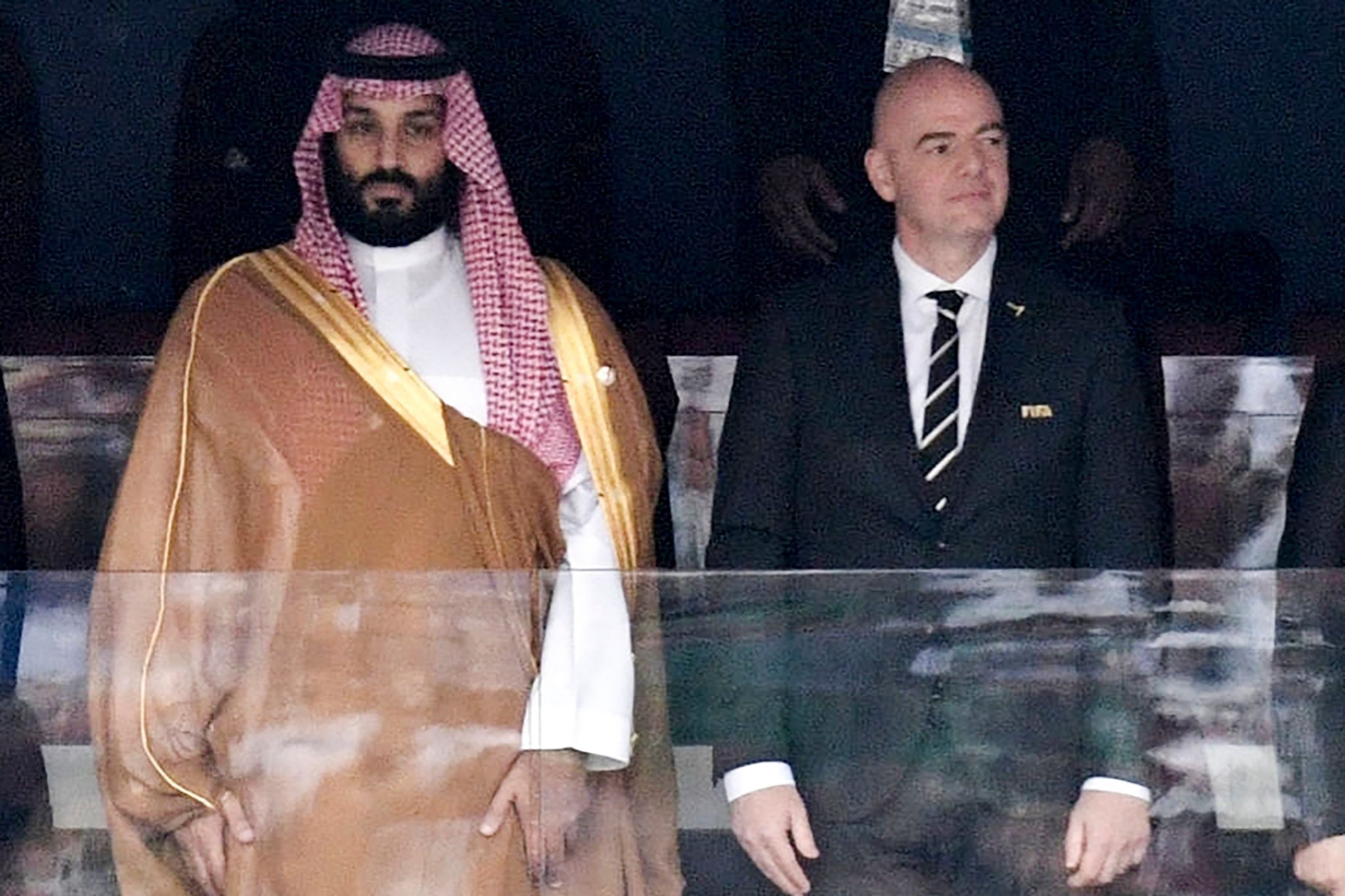 Mohammed bin Salman (l) und Gianni Infantino