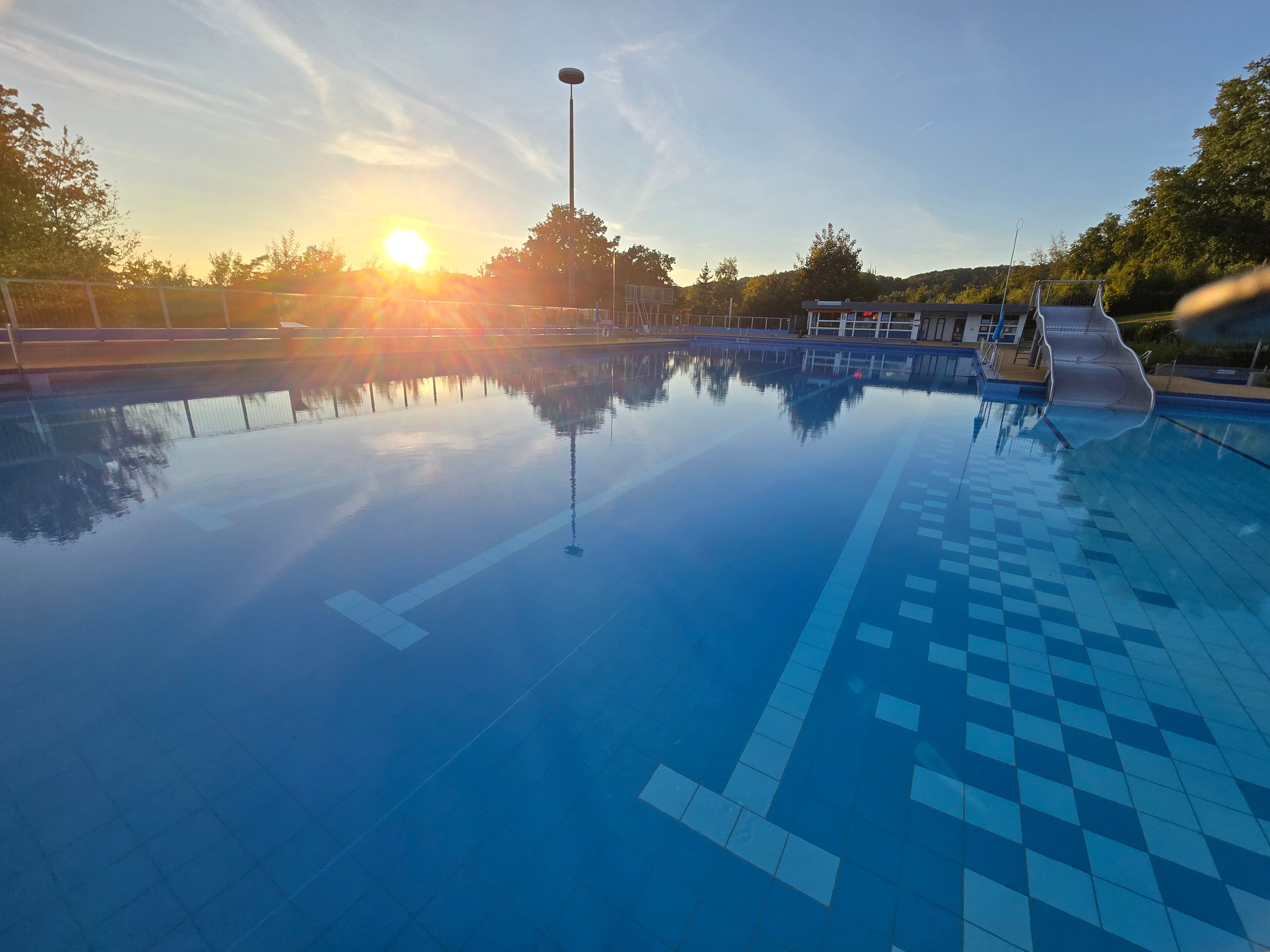 Das Freibad würde Standort für ein Lehrschwimmbecken in einer Halle, wenn sich die Idee realisieren und finanzieren lässt.