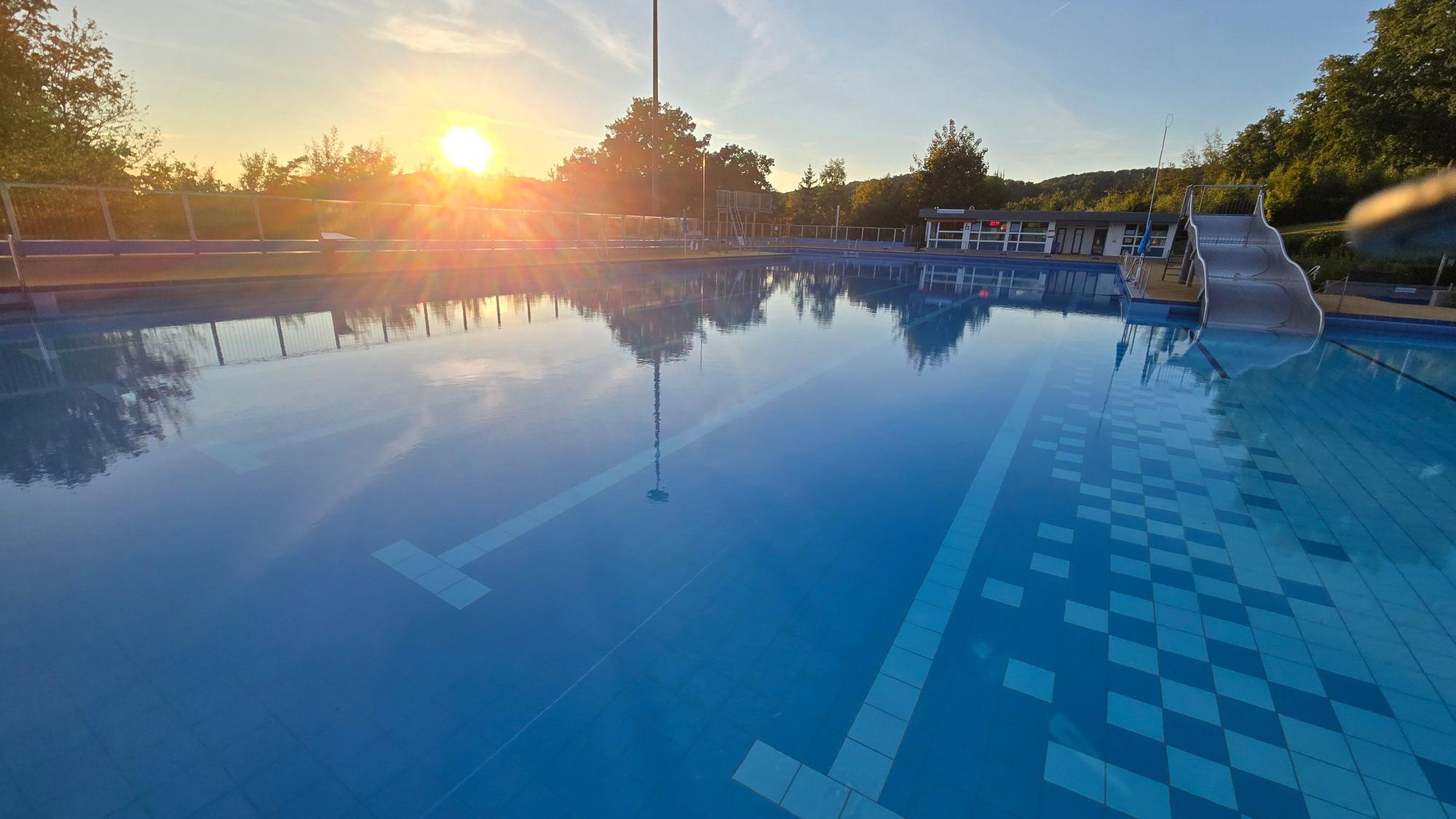 Das Freibad würde Standort für ein Lehrschwimmbecken in einer Halle, wenn sich die Idee realisieren und finanzieren lässt.