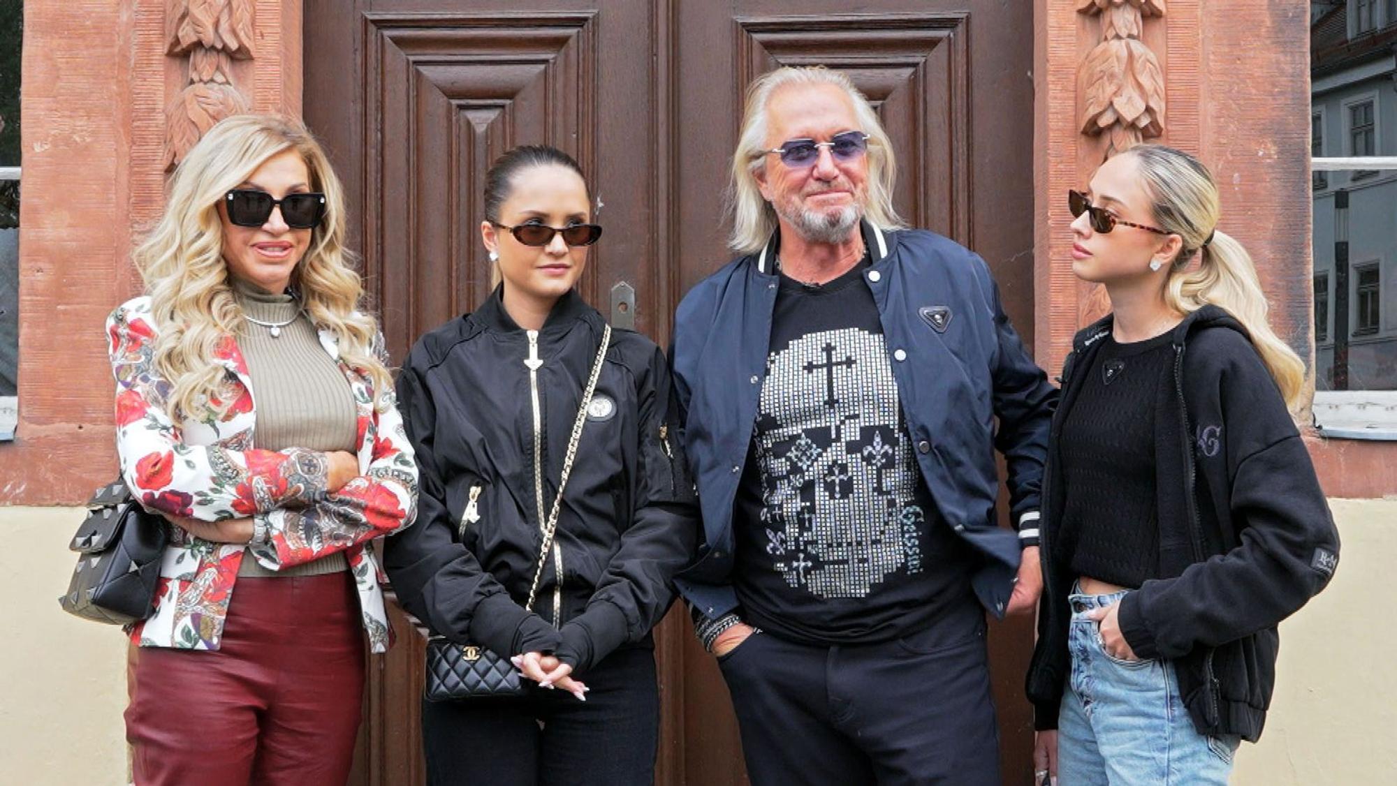 Familie Geiss besucht Weimar. (Bild: RTLZWEI)
