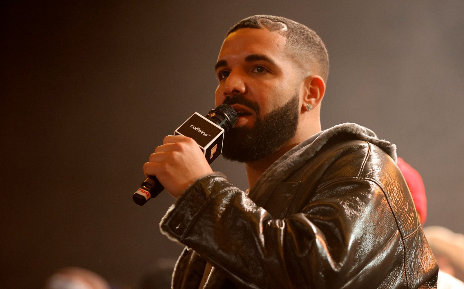 Rap-Superstar Drake meldet sich nach zweijähriger Pause mit gleich drei neuen Alben zurück, die auch wieder den großen Beef mit Kendrick Lamar aufgreifen. (Bild: Getty Images/Amy Sussman)