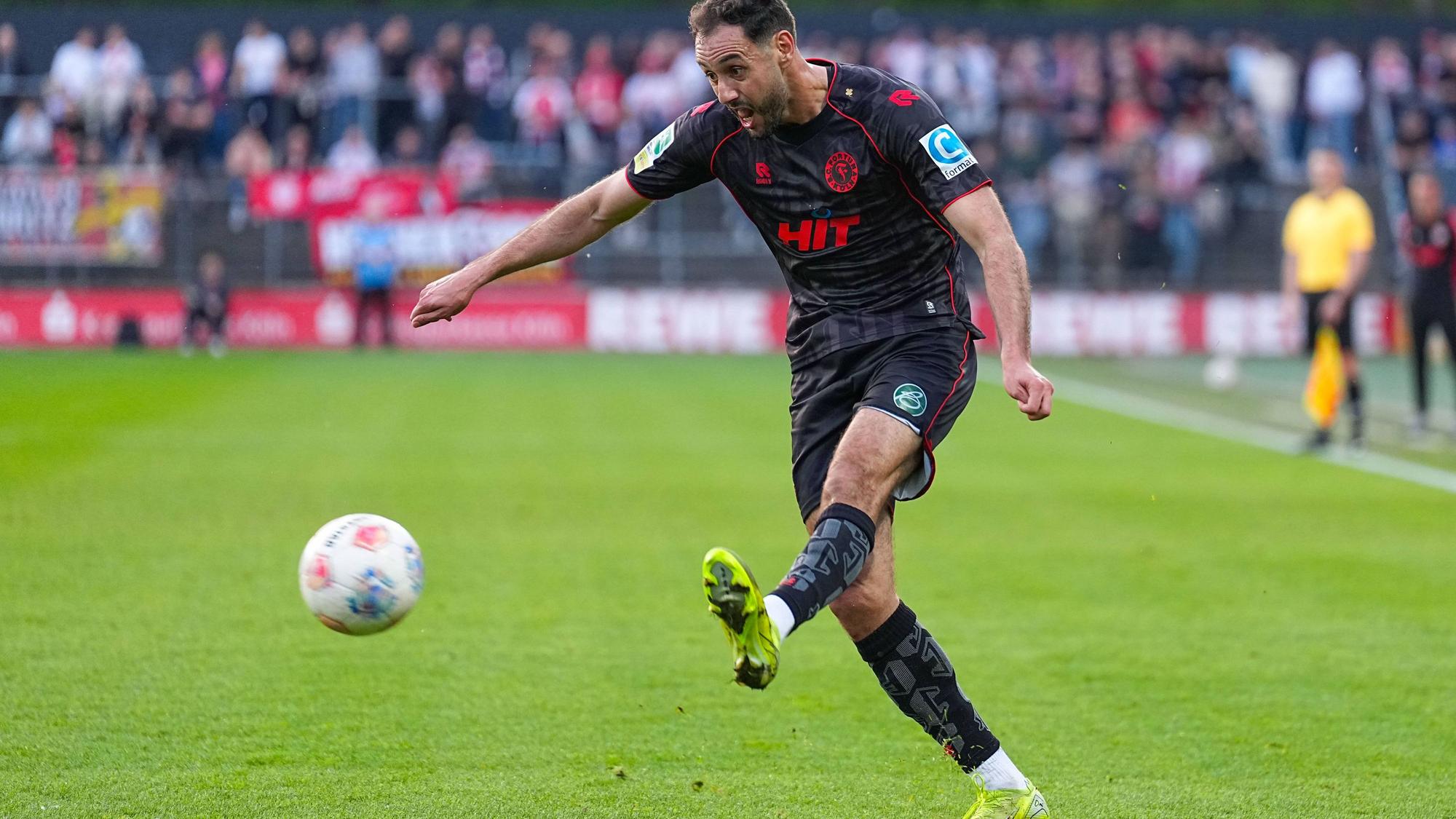 17.04.2026, xydrx, Fußball, Regionalliga West, FC Köln II - SC Fortuna Köln , Saison 2025 2026, Franz-Kremer-Stadion: Hamadi AL-Ghaddioui SC Fortuna Köln, 18 *** 17 04 2026, xydrx, Football, Regionalliga West, FC Köln II SC Fortuna Köln , Season 2025 2026, Franz Kremer Stadion Hamadi AL Ghaddioui SC Fortuna Köln, 18 Copyright: HMBxMedia/YannisxDreimann