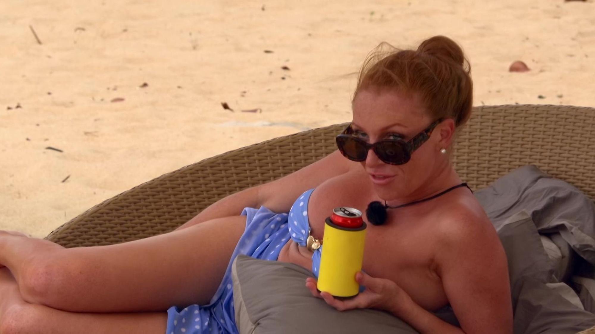 Luxuslady oder Fake? Über Georgina wurde ein merkwürdiger Satz gesprochen? (Bild: RTLZWEI)