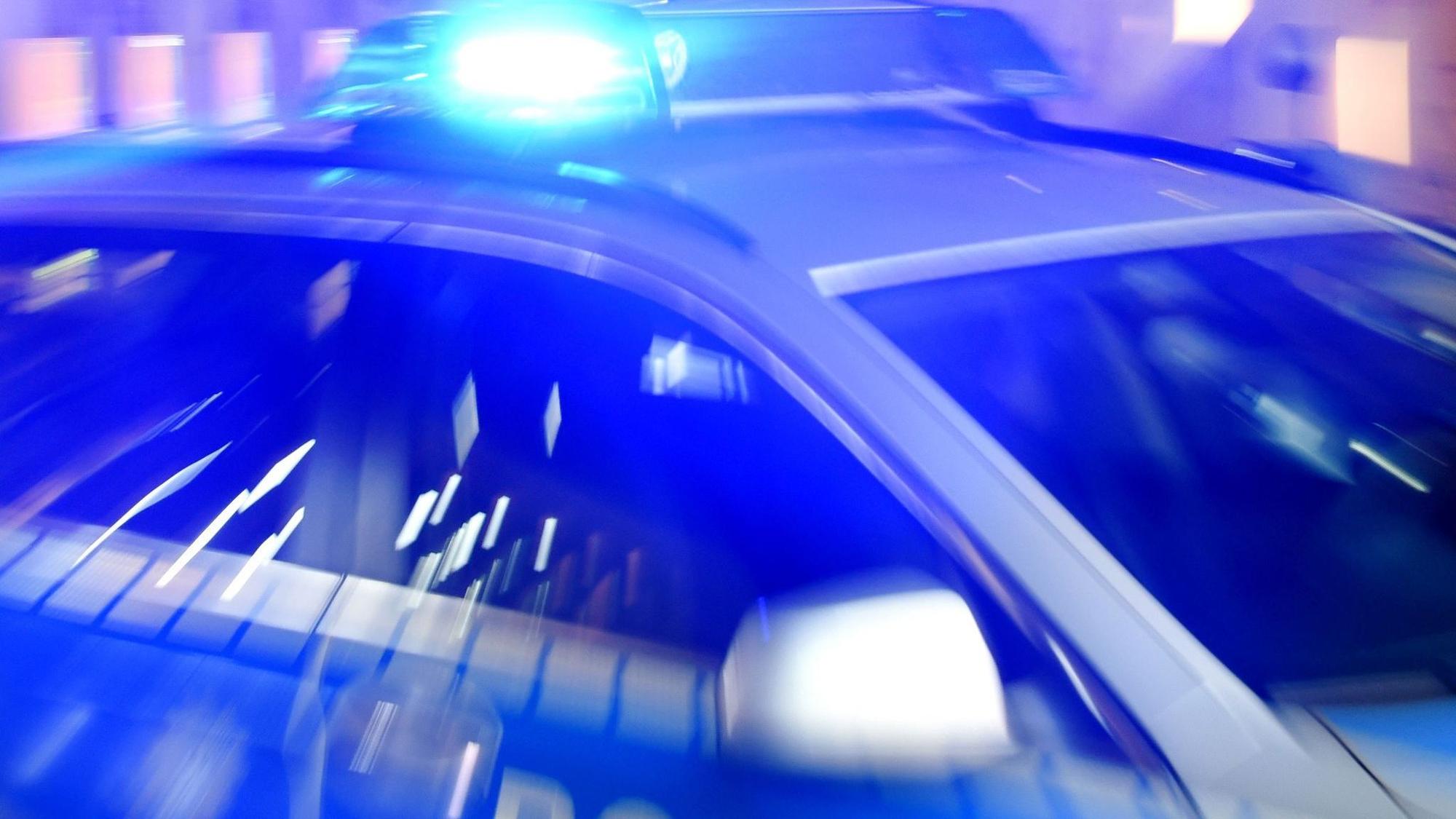Vier Tatverdächtige nach Messerattacke auf 18-Jährigen