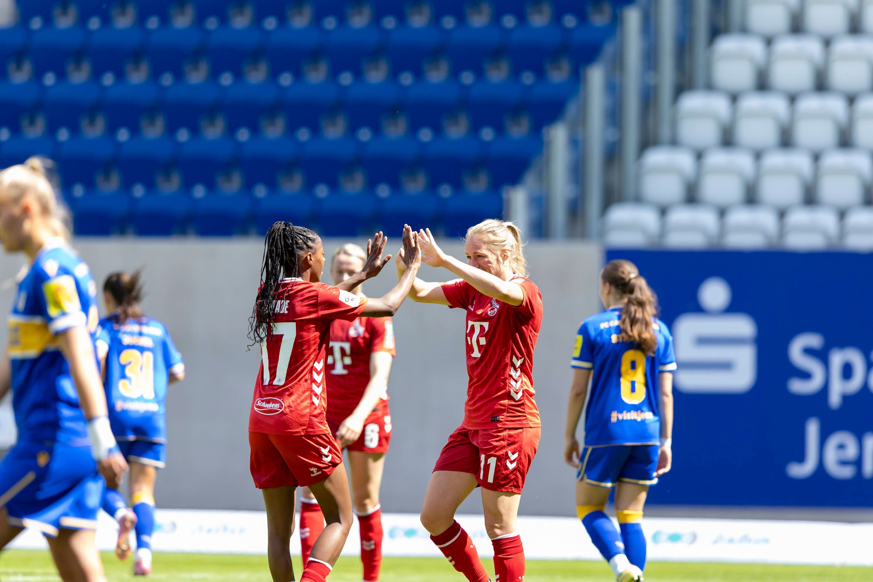 Google Pixel Frauen-Bundesliga: FC Carl Zeiss Jena vs. 1. FC Köln Jena 17.05.2026 0:3 durch Pauline Bremer  11 1. FC Köln rechts und Lydia Andrade  17 1. FC Köln links Google Pixel Frauen-Bundesliga: FC Carl Zeiss Jena vs. 1. FC Köln ad hoc arena im Ernst-Abbe-Sportfeld 17.05.2026 DFB REGULATIONS PROHIBIT ANY USE OF PHOTOGRAPHS AS IMAGE SEQUENCES AND/OR QUASI-VIDEO. *** Google Pixel Frauen Bundesliga FC Carl Zeiss Jena vs 1 FC Köln Jena 17 05 2026 0 3 by Pauline Bremer 11 1 FC Köln right and Lydia Andrade 17 1 FC Köln left Google Pixel Frauen Bundesliga FC Carl Zeiss Jena vs 1 FC Köln ad hoc arena im Ernst Abbe Sportfeld 17 05 2026 DFB REGULATIONS PROHIBIT ANY USE OF PHOTOGRAPHS AS IMAGE SEQUENCES AND OR QUASI VIDEO Copyright: xBEAUTIFULxSPORTS/Duehringx