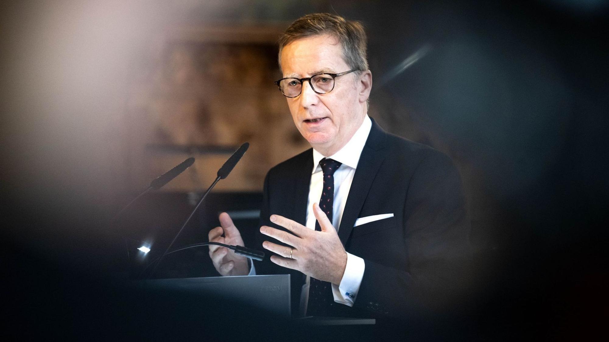 IW-Direktor Hüther