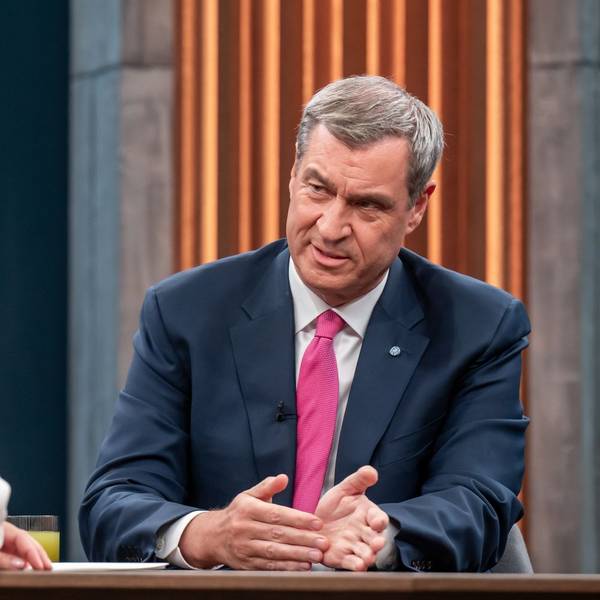 Markus Söder gab sich bei „Caren Miosga“ betont staatsmännisch. (Bild: ARD / Thomas Ernst )