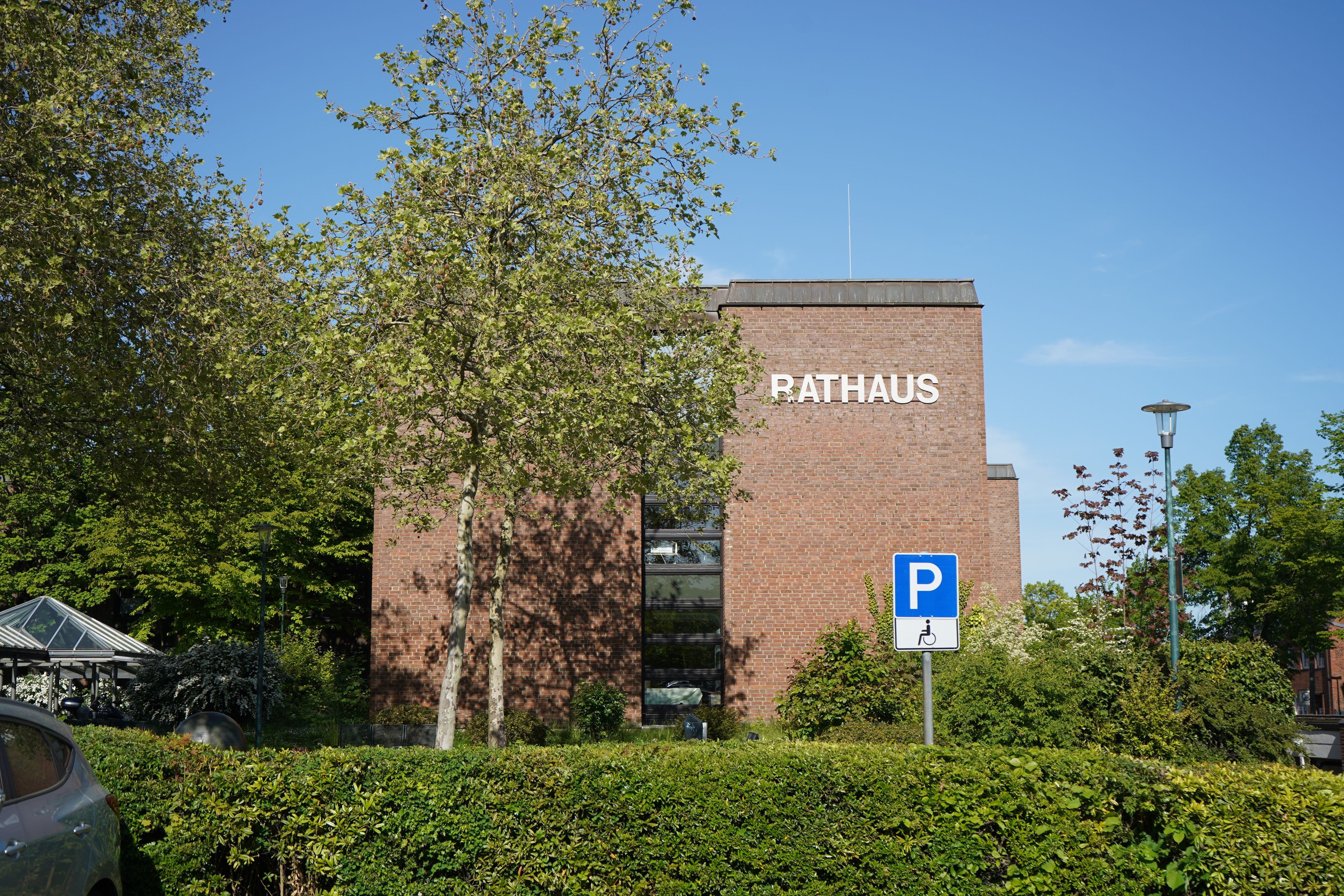 Das Bild zeigt das Rathaus in Kerpen.