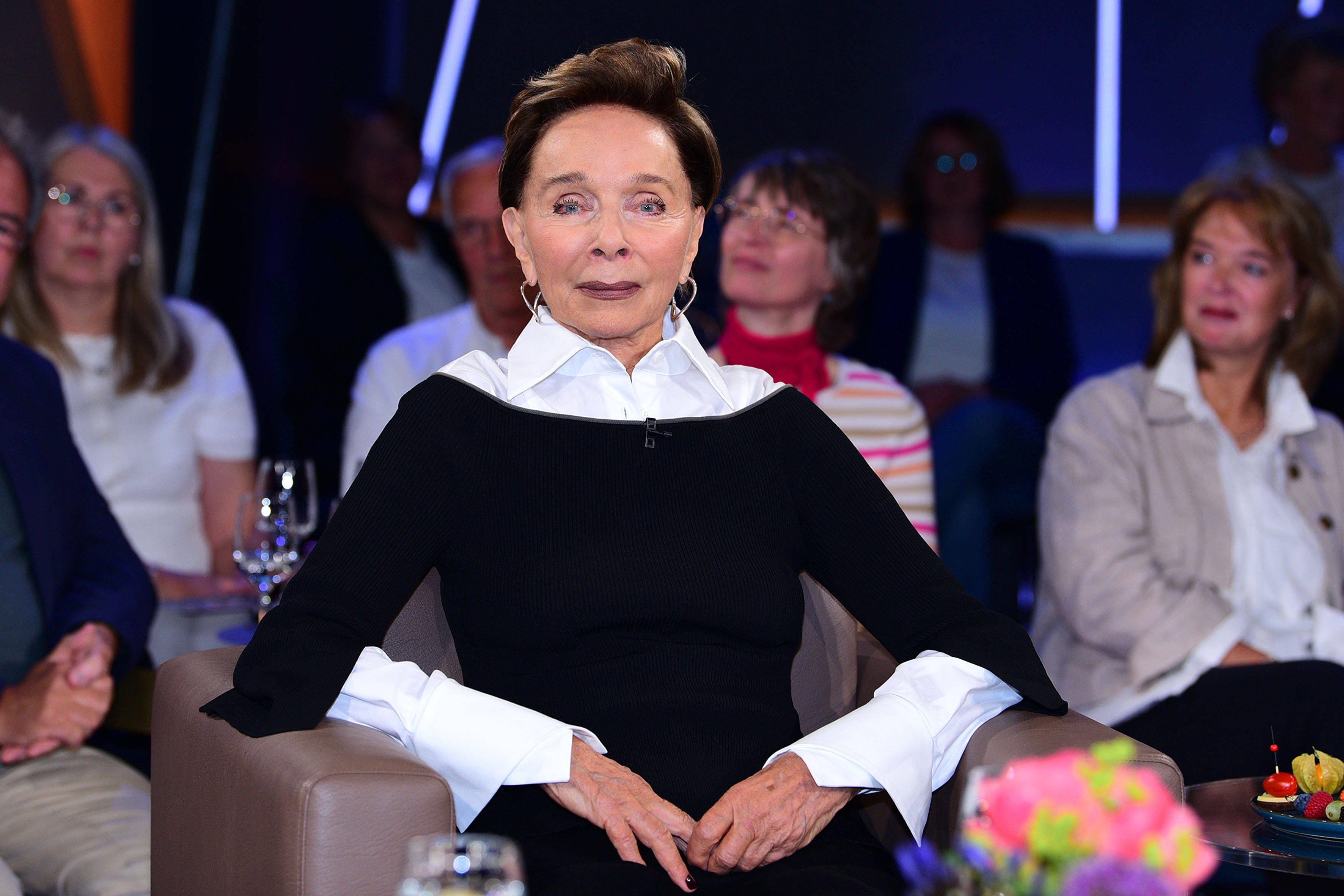 Monika Peitsch zu Gast in der „NDR Talk Show“.